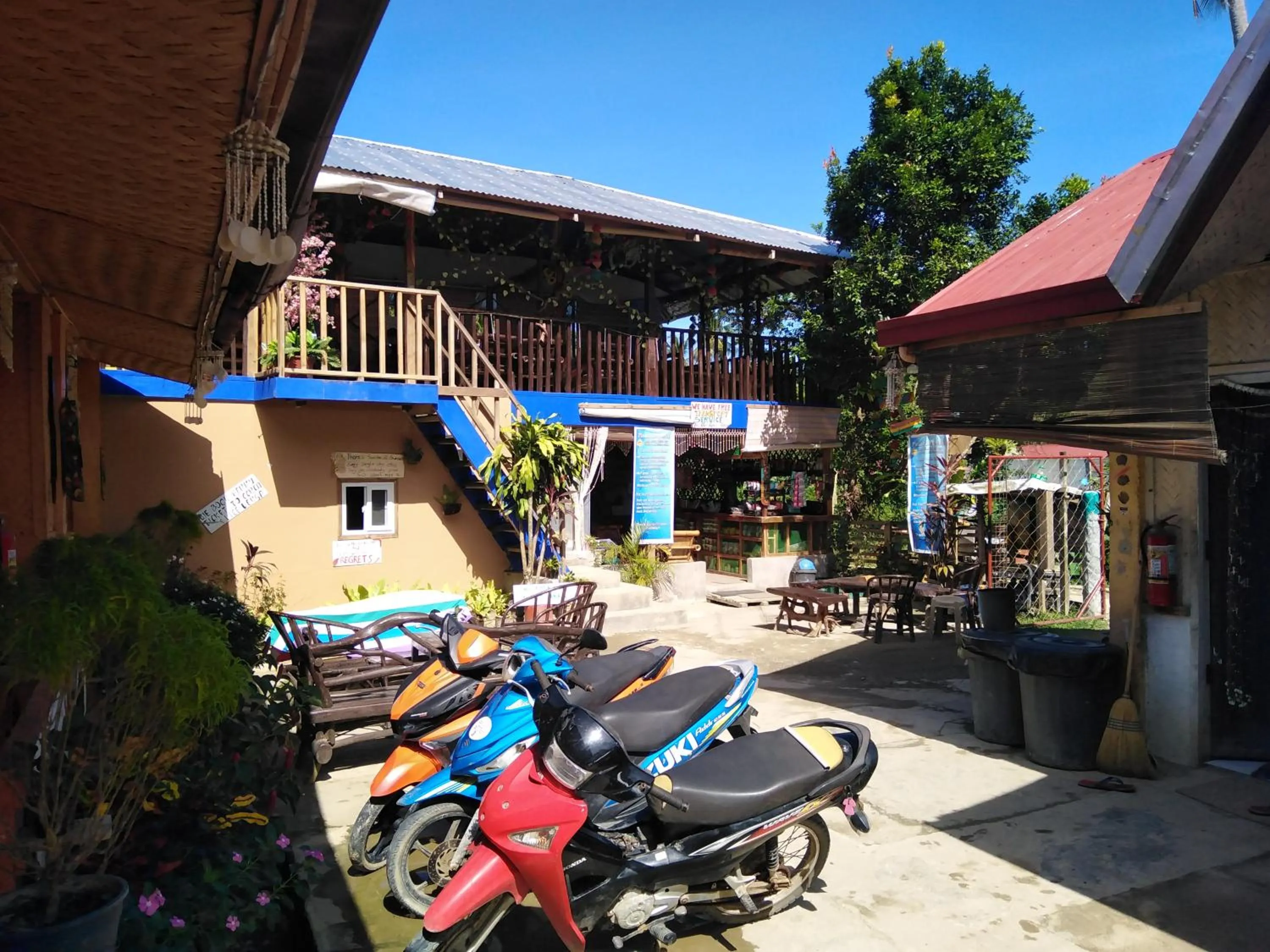 Property building in Sun Valley Hostel