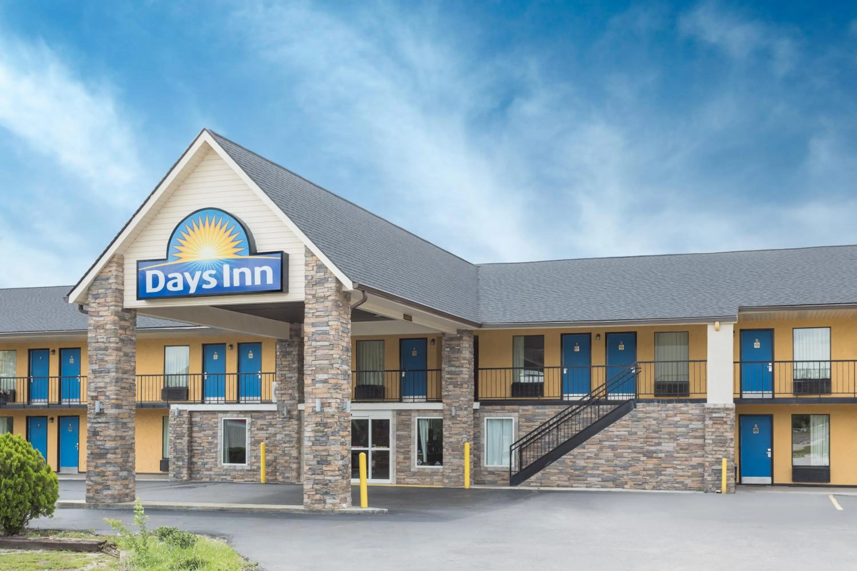Property building in Days Inn by Wyndham Newberry South Carolina