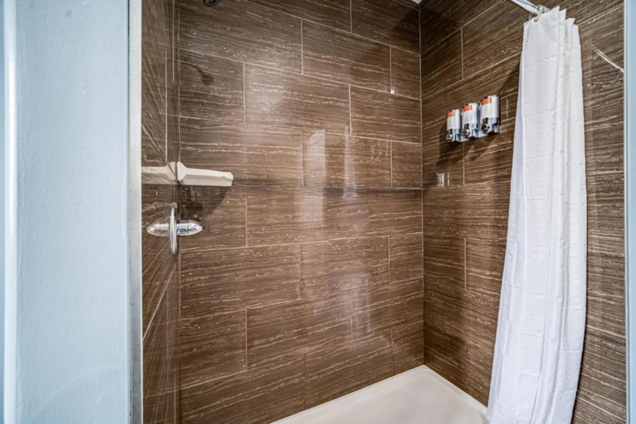 Bathroom in 24 Hours Motel