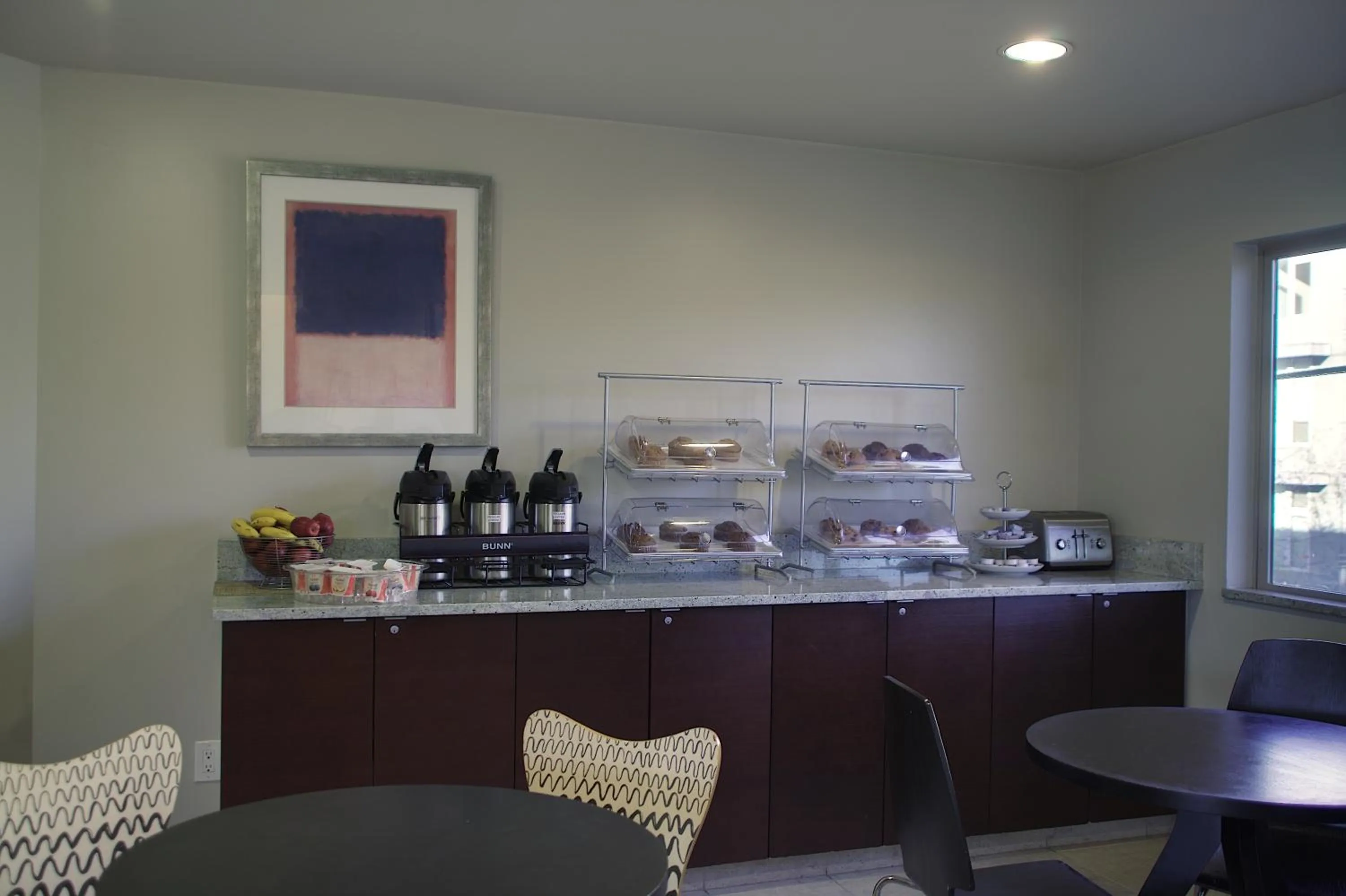 Aladdin Inn and Suites