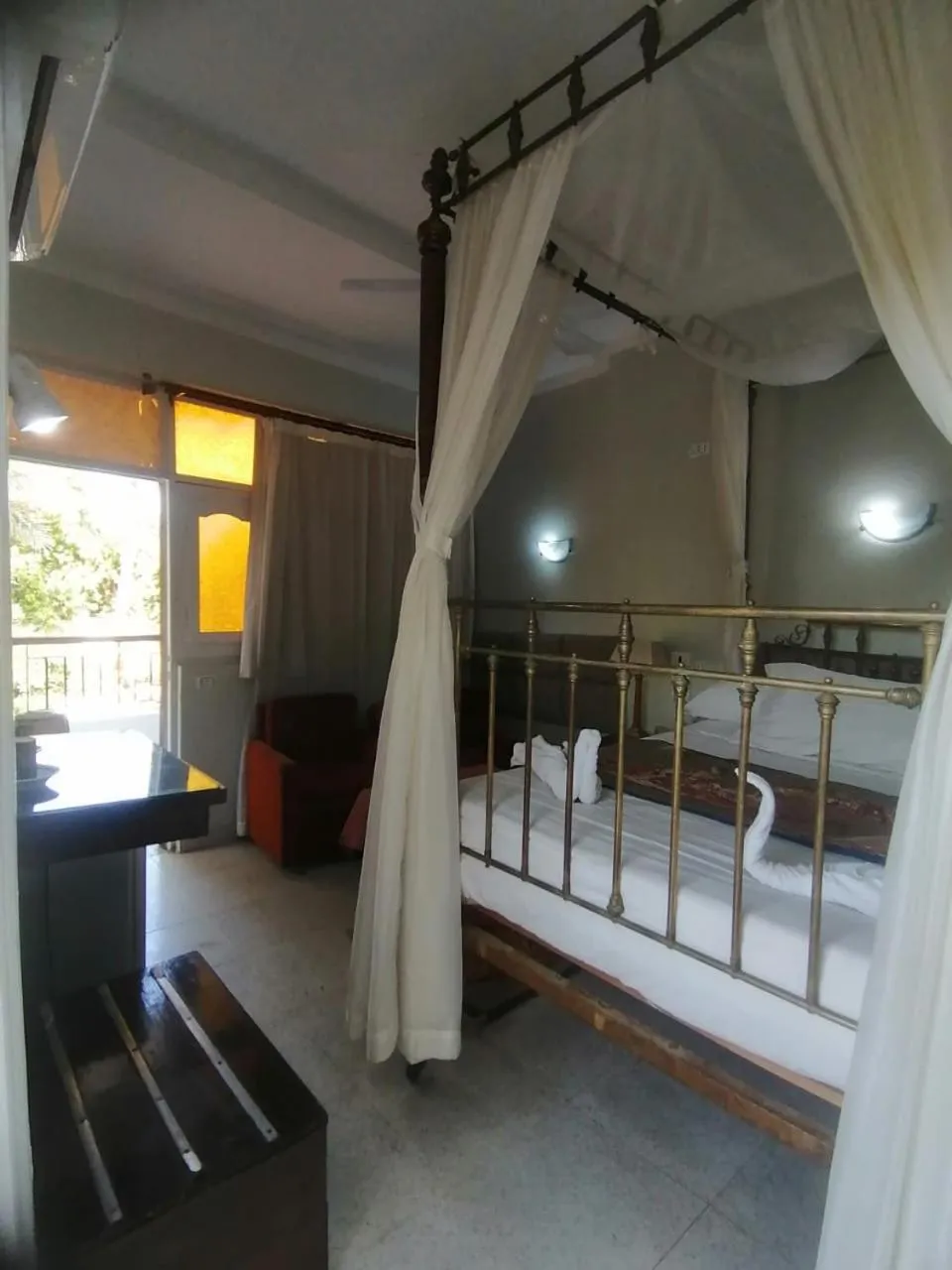 Bed in Rezeiky Hotel & Camp