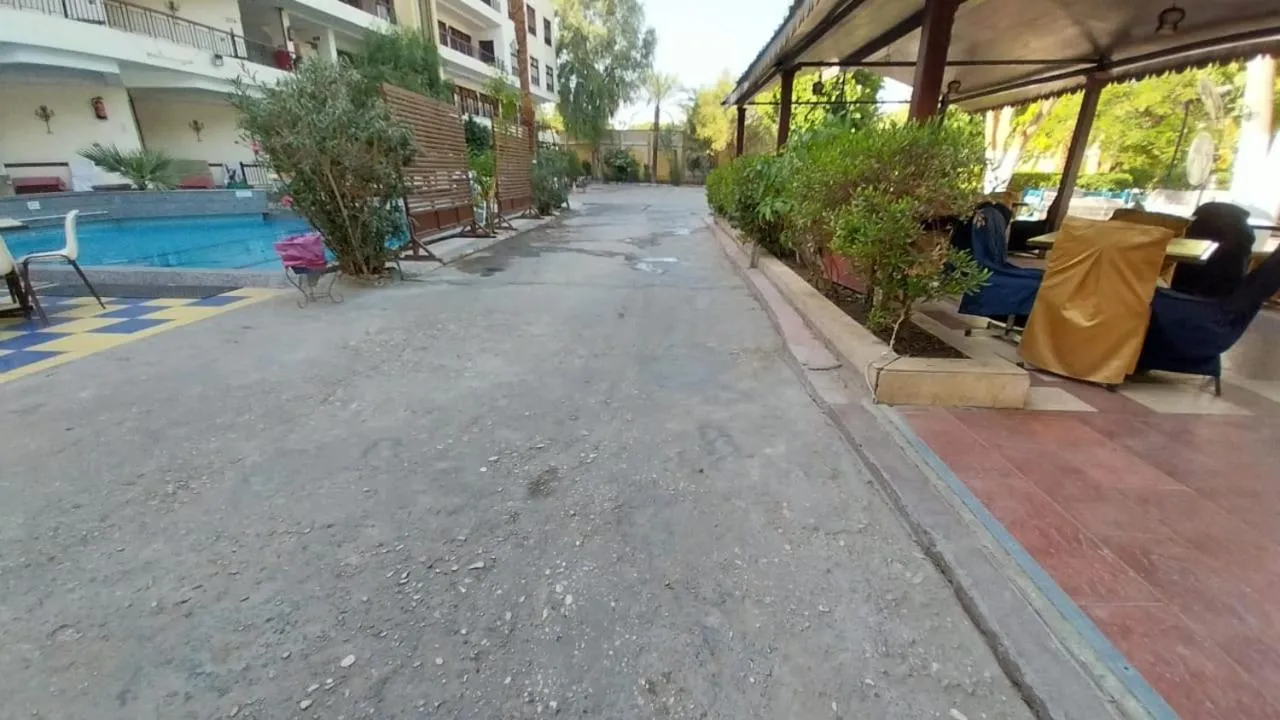 Rezeiky Hotel & Camp