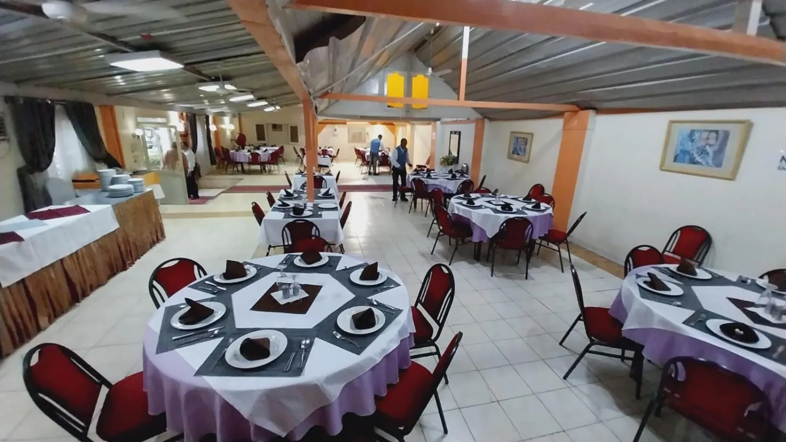 Rezeiky Hotel & Camp