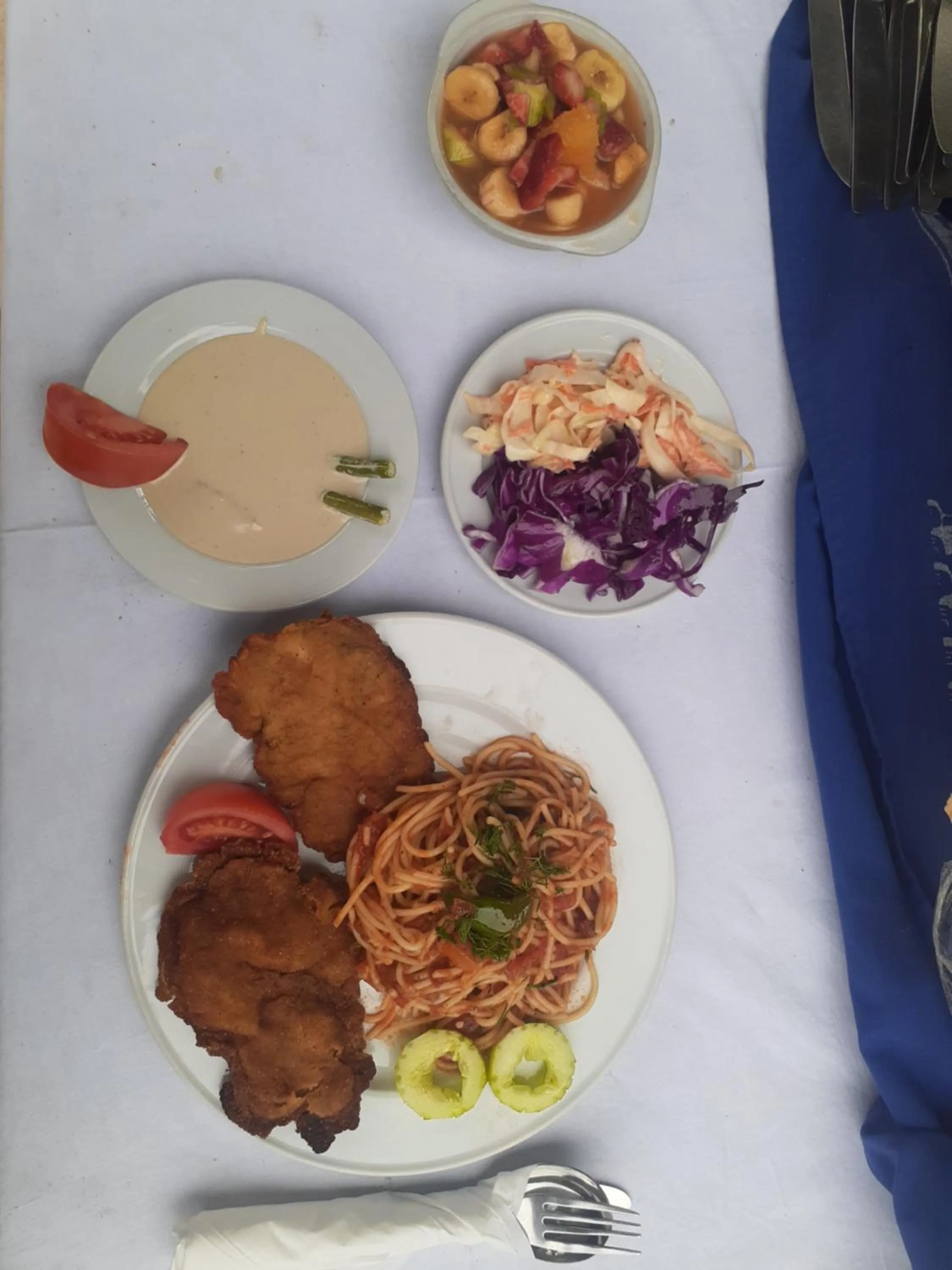 Rezeiky Hotel & Camp