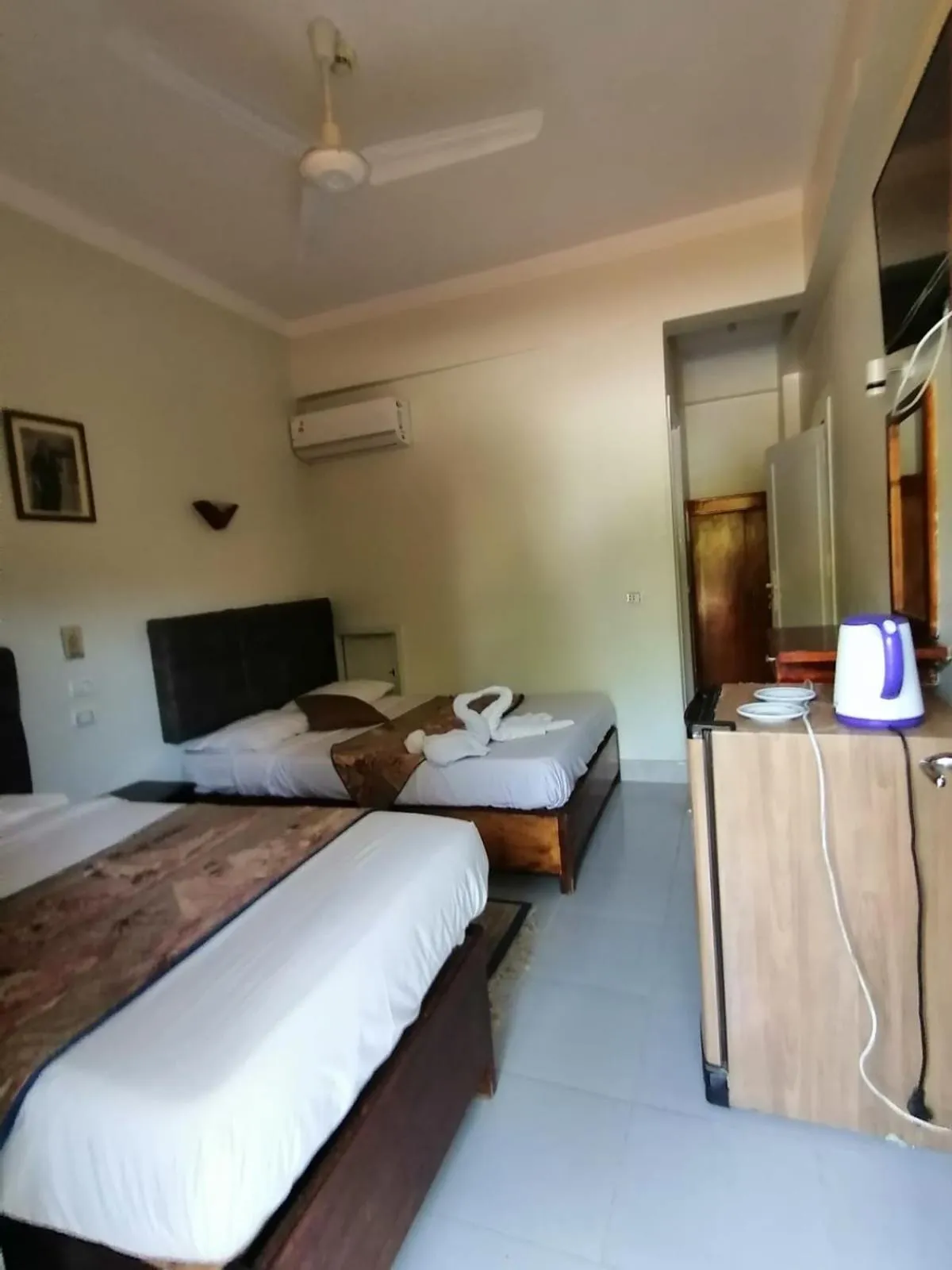 Bed in Rezeiky Hotel & Camp