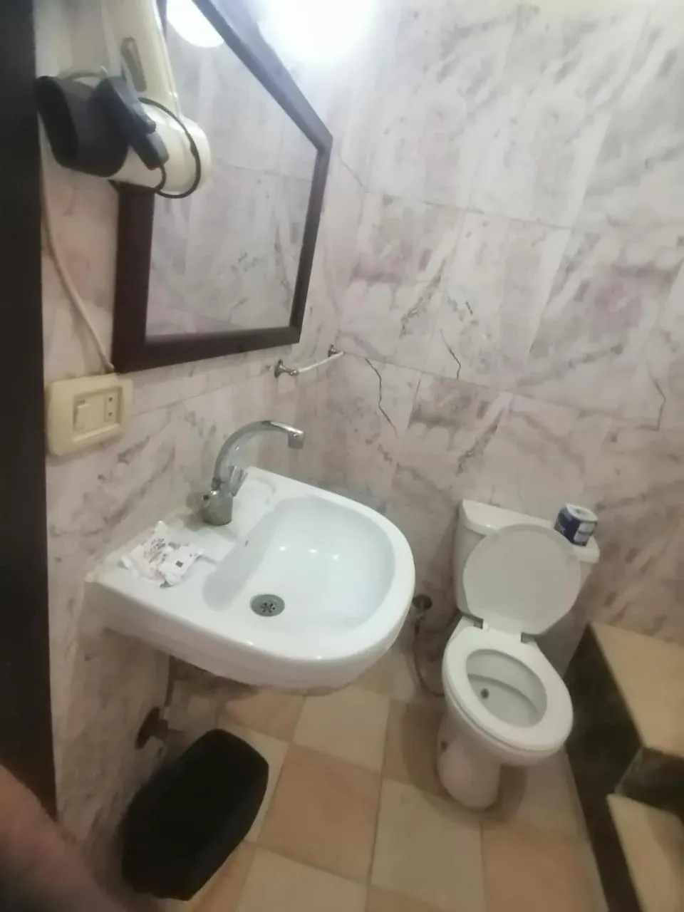 Rezeiky Hotel & Camp