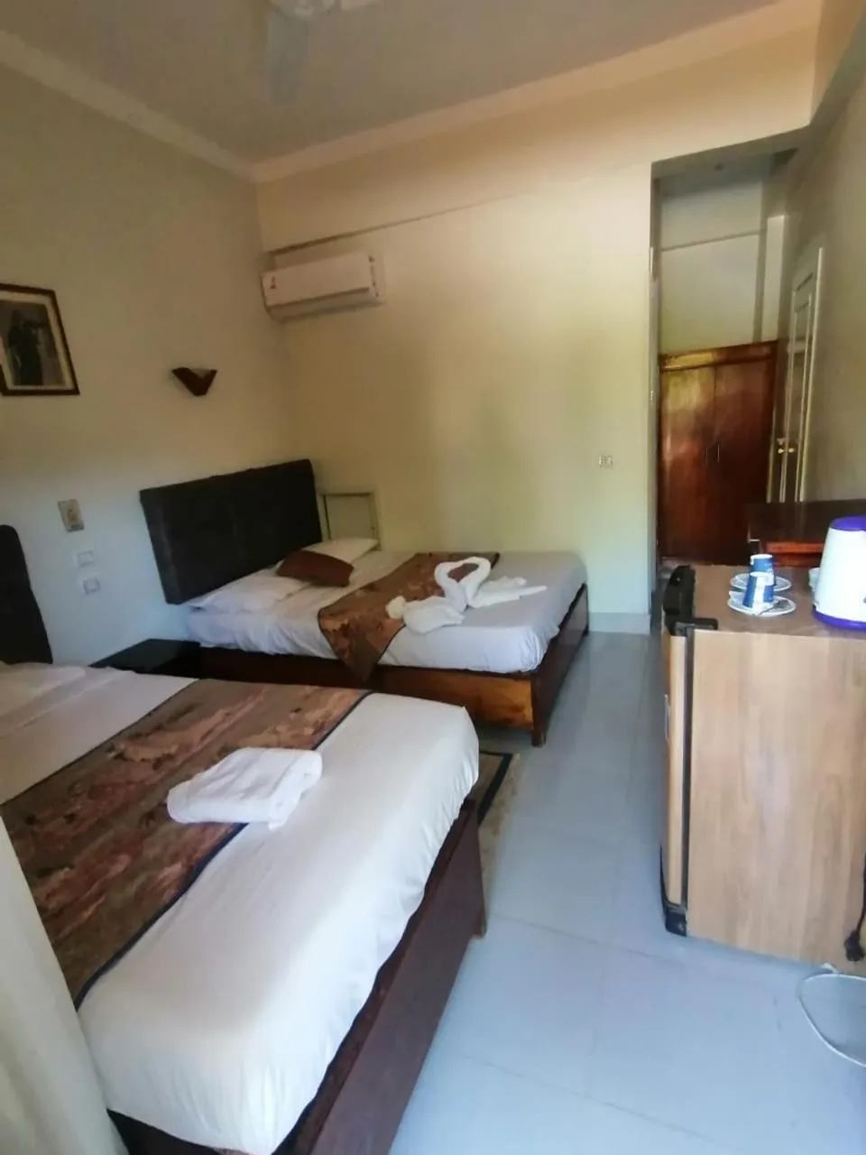 Bed in Rezeiky Hotel & Camp