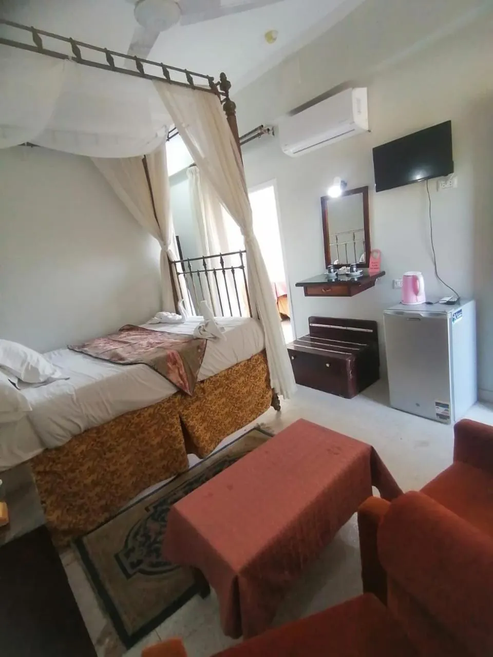 Bed in Rezeiky Hotel & Camp