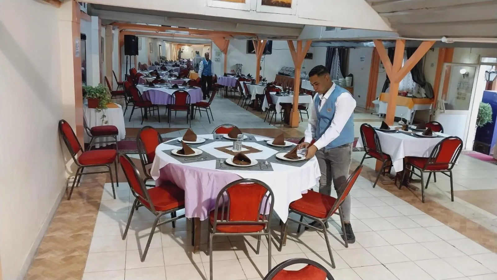 Rezeiky Hotel & Camp