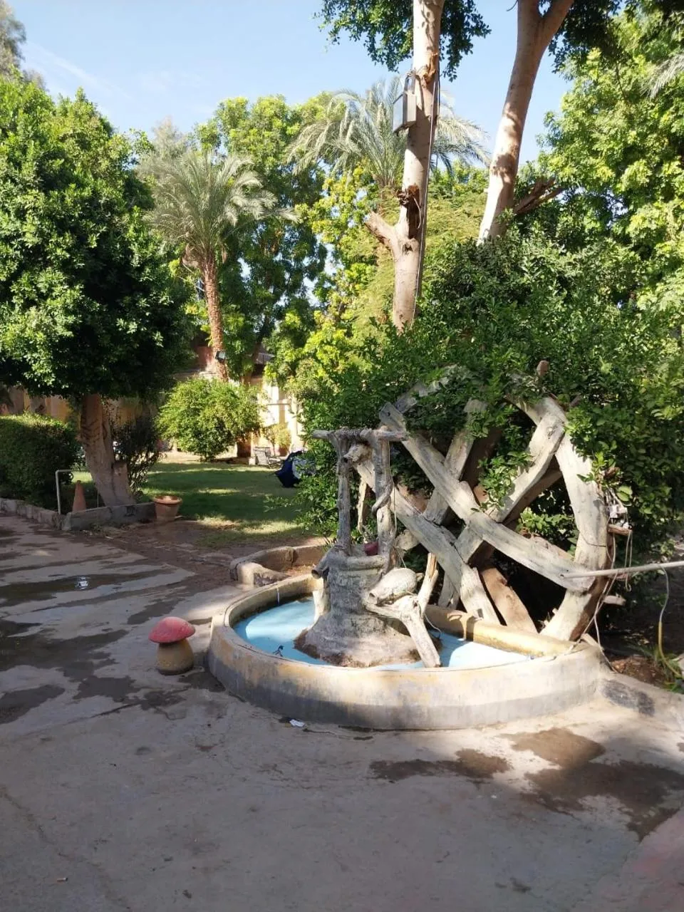 Rezeiky Hotel & Camp