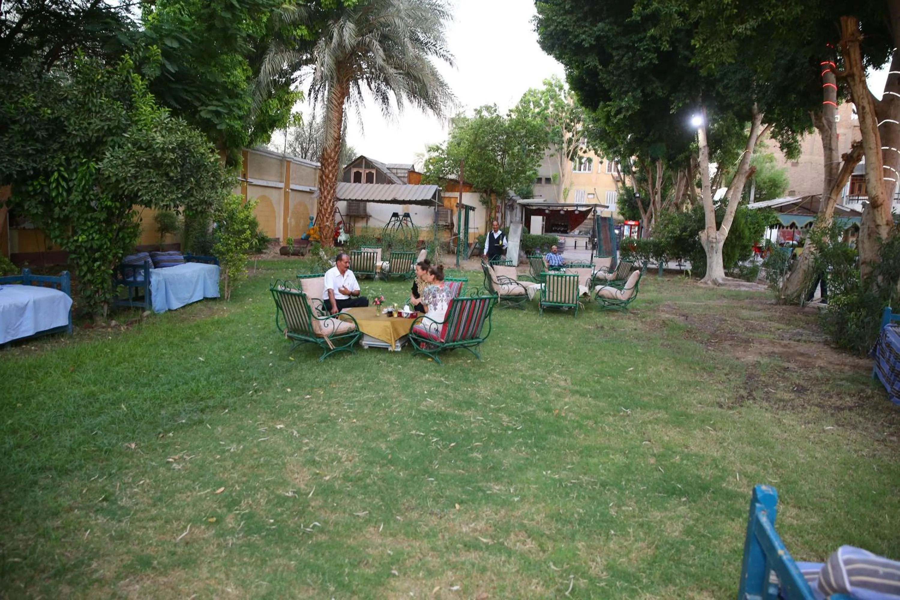 Rezeiky Hotel & Camp