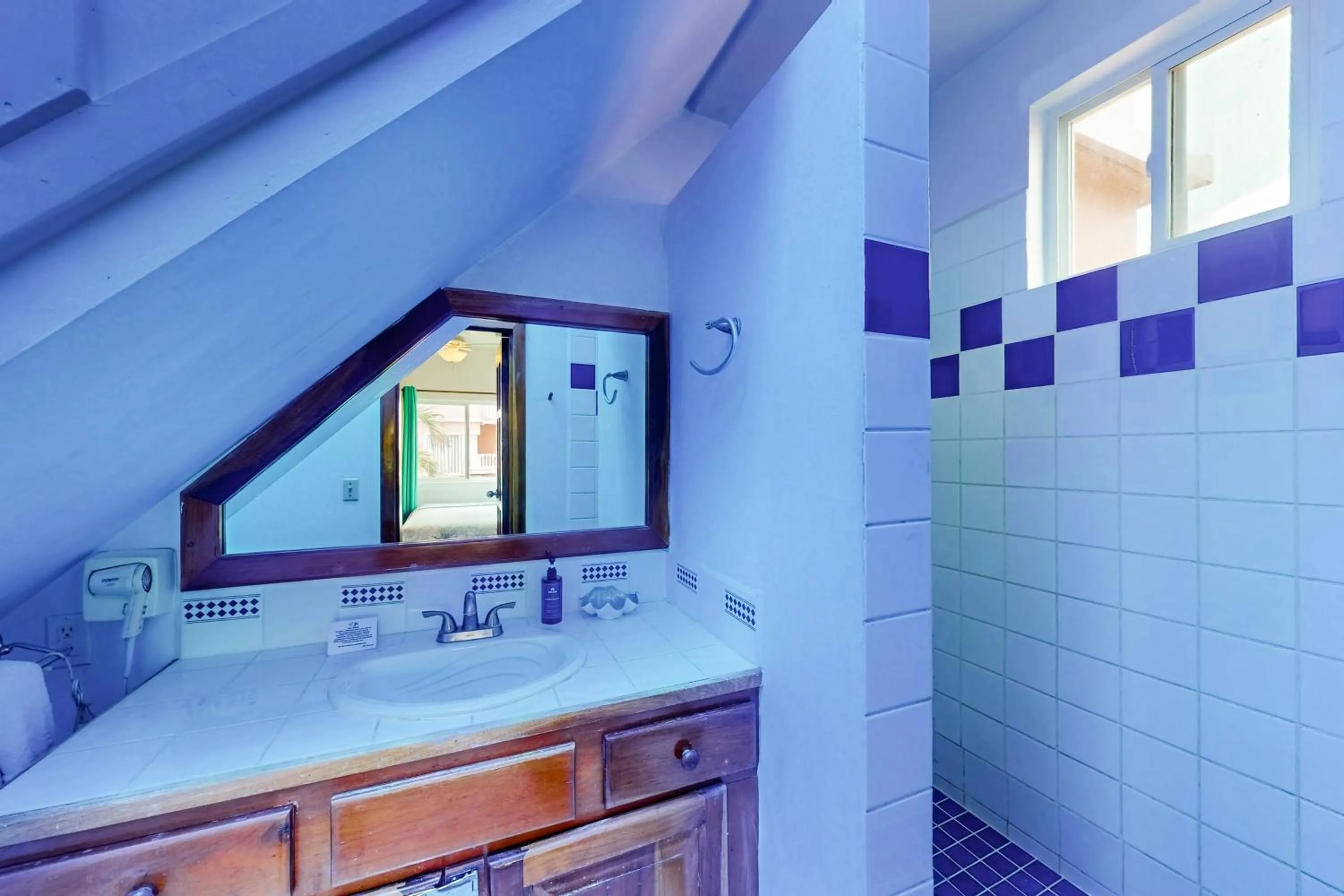 Palm @ Caribe Island