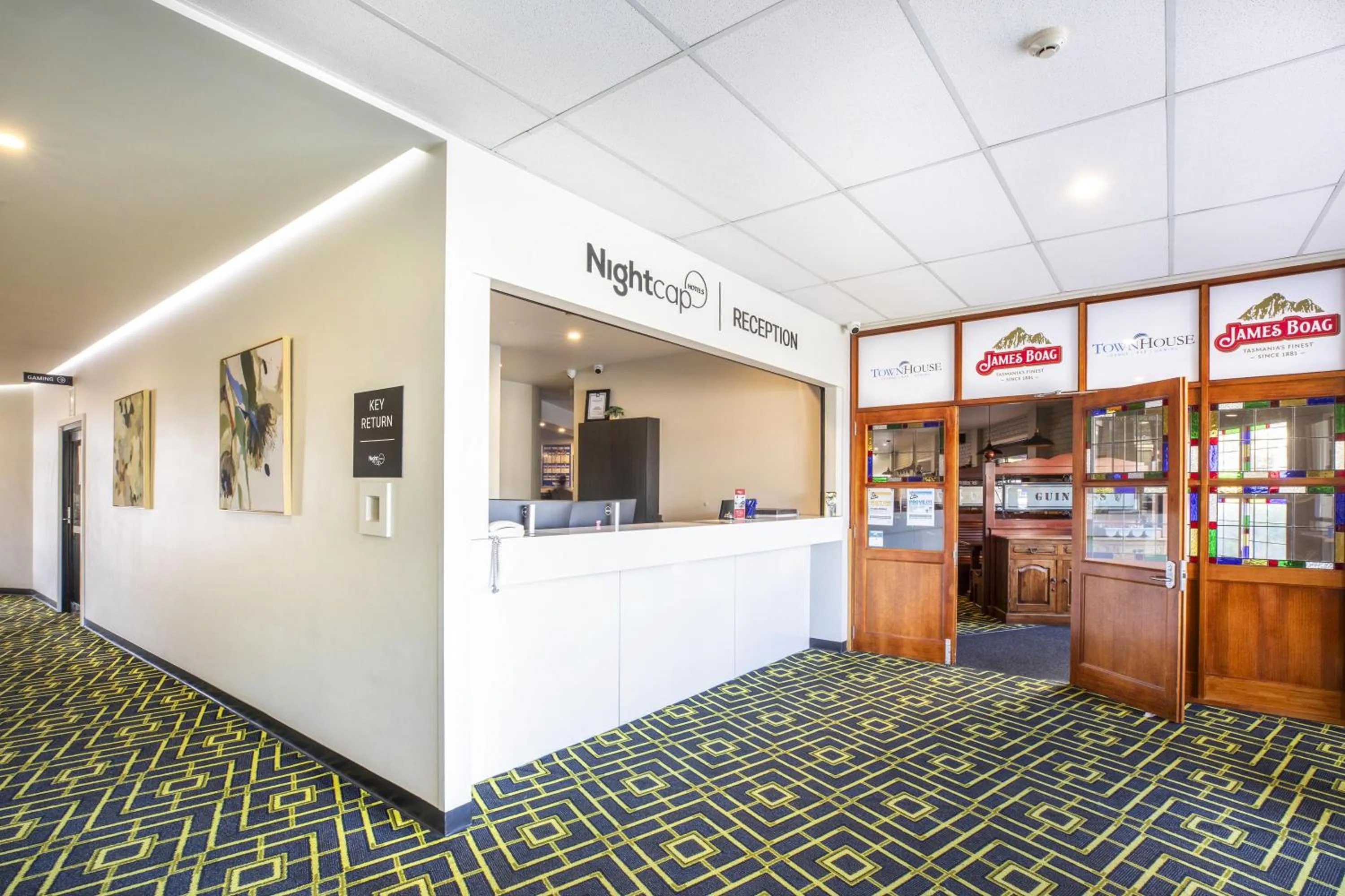 Lobby or reception in Nightcap at Burnie Townhouse