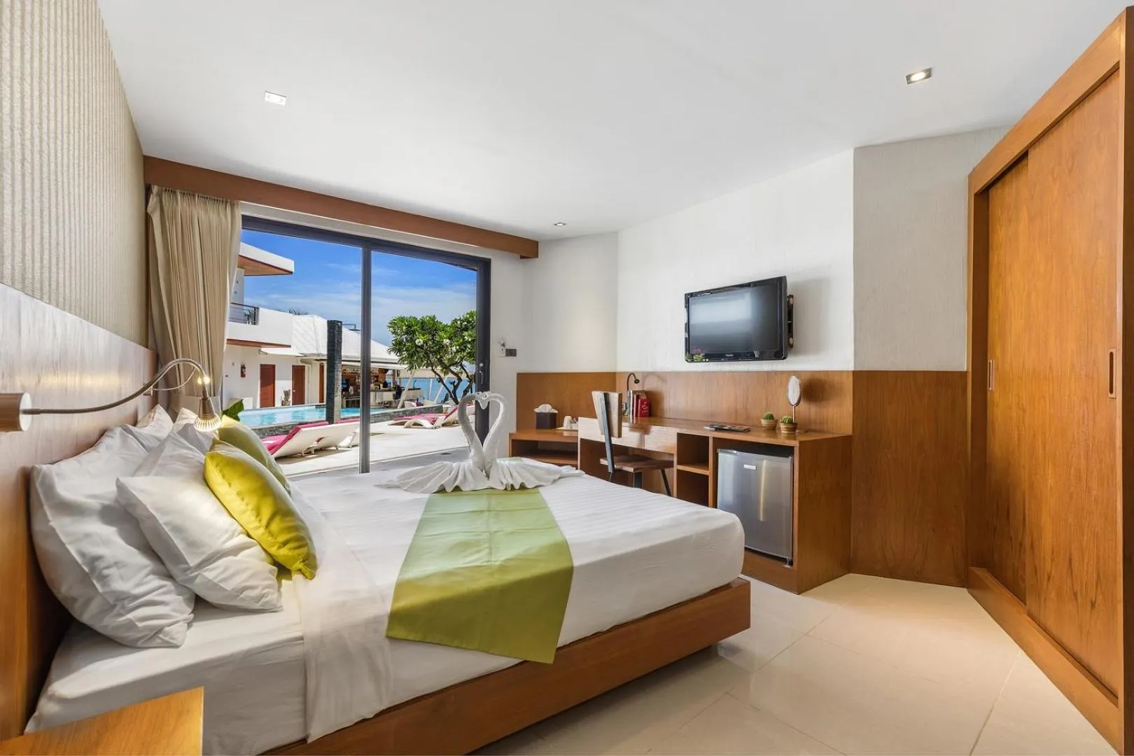 Bed in Beluga Boutique Hotel