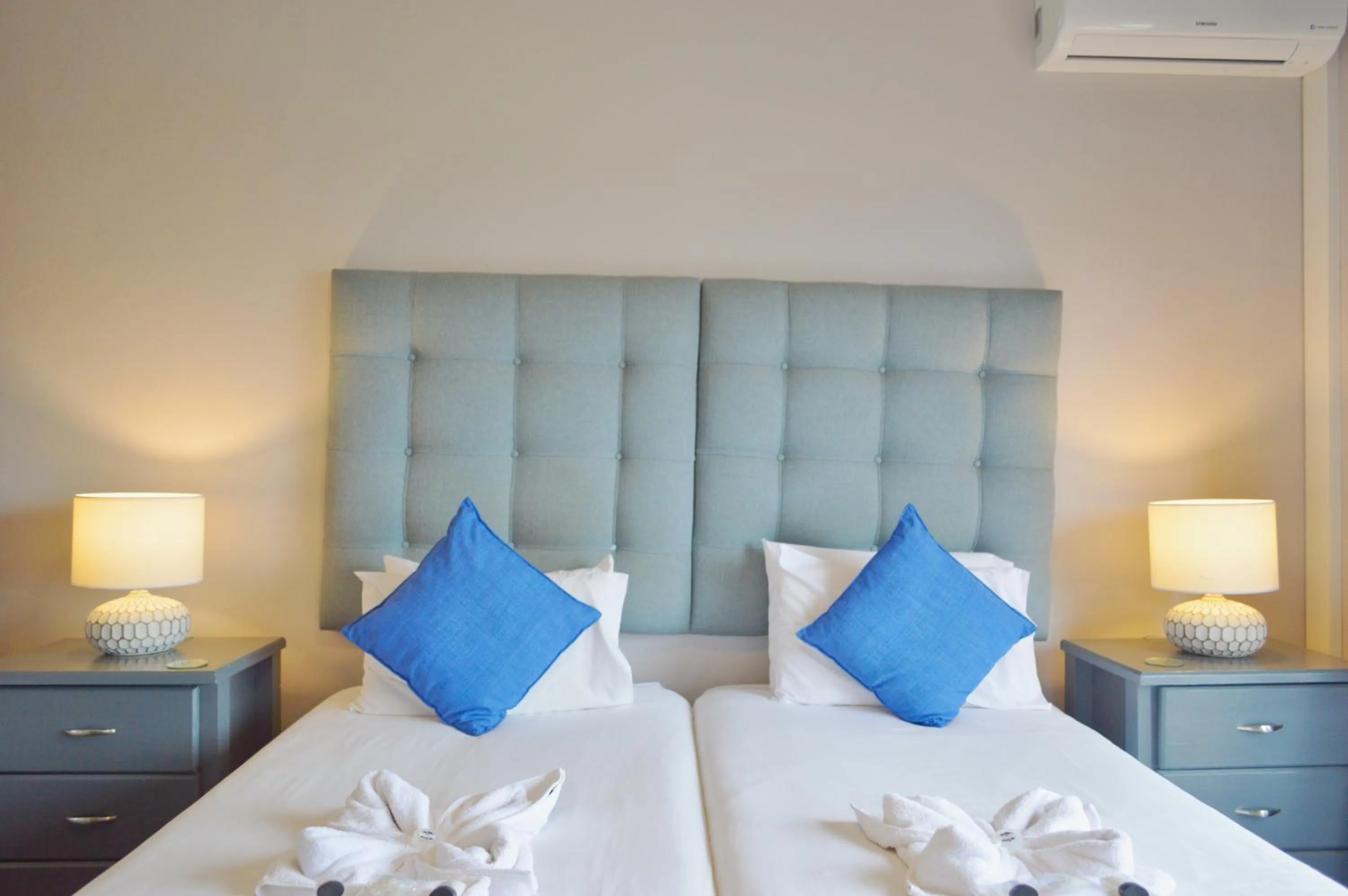 Bed in On The Estuary