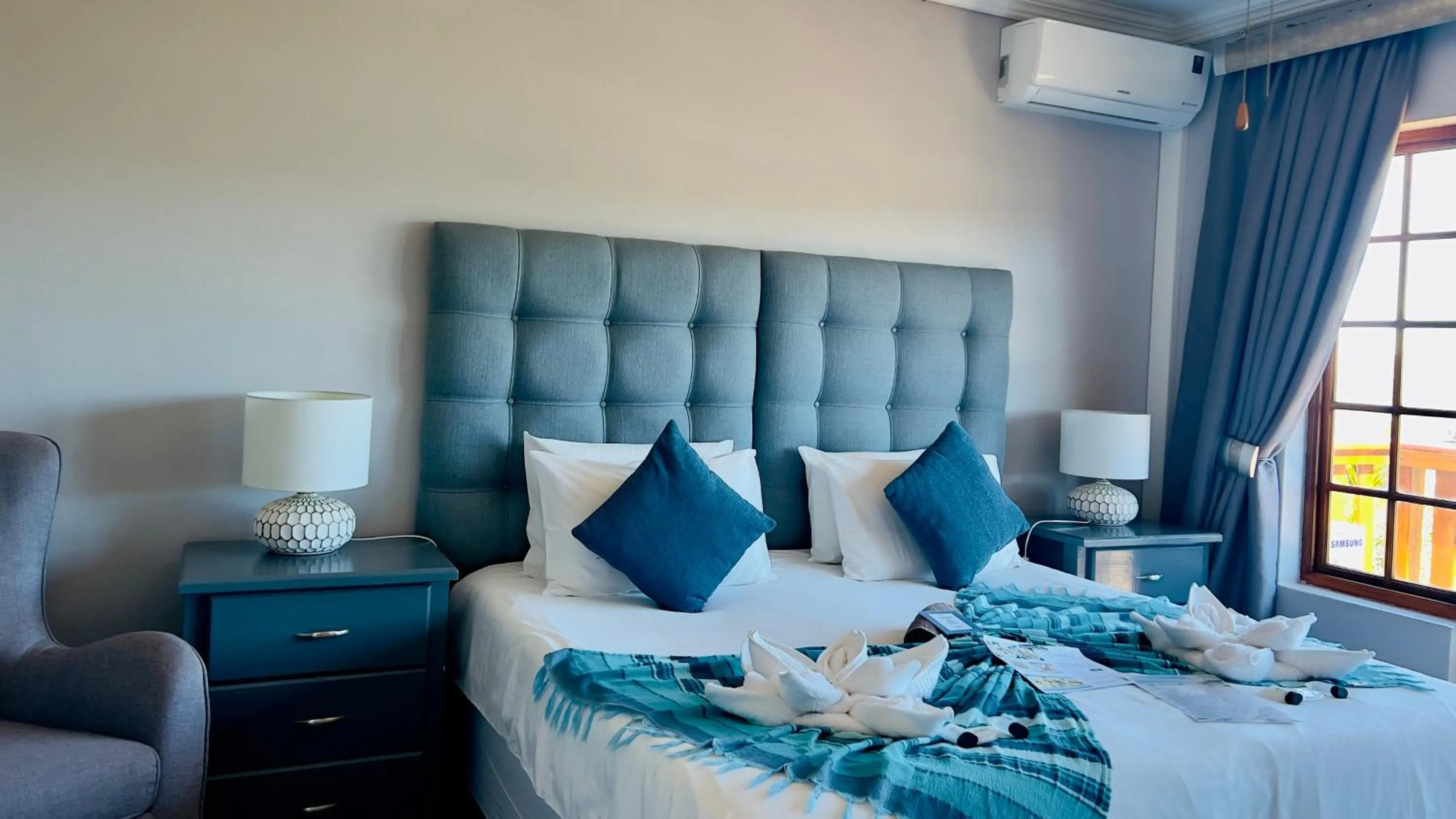 Bed in On The Estuary