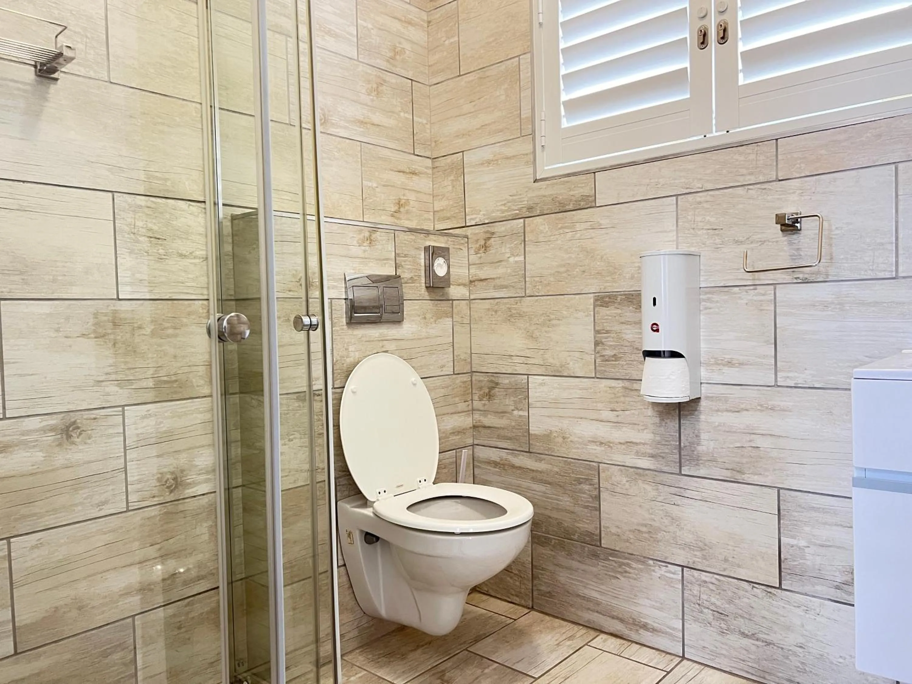 Bathroom in On The Estuary