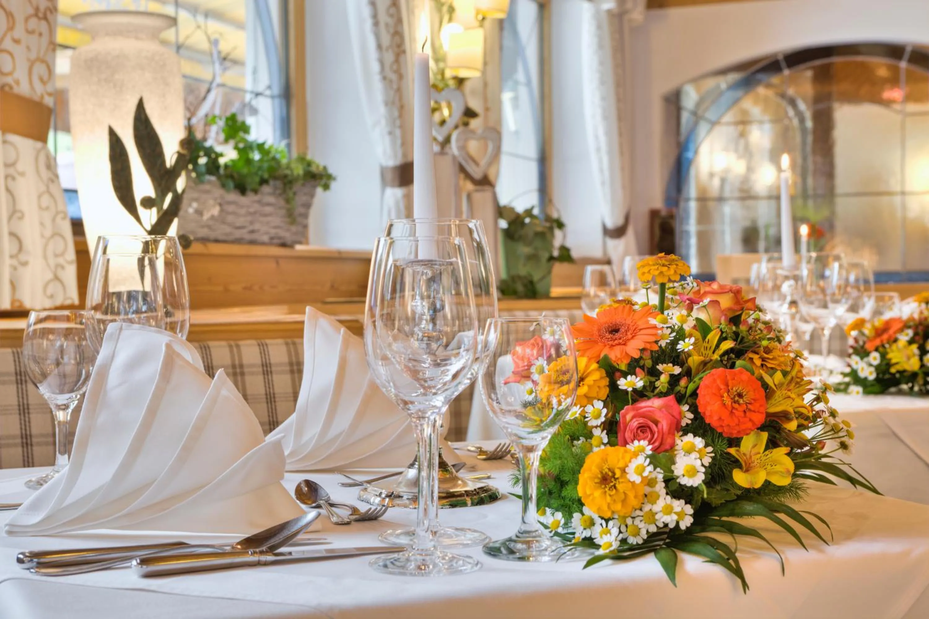 Restaurant/places to eat in Bergsporthotel Antonie