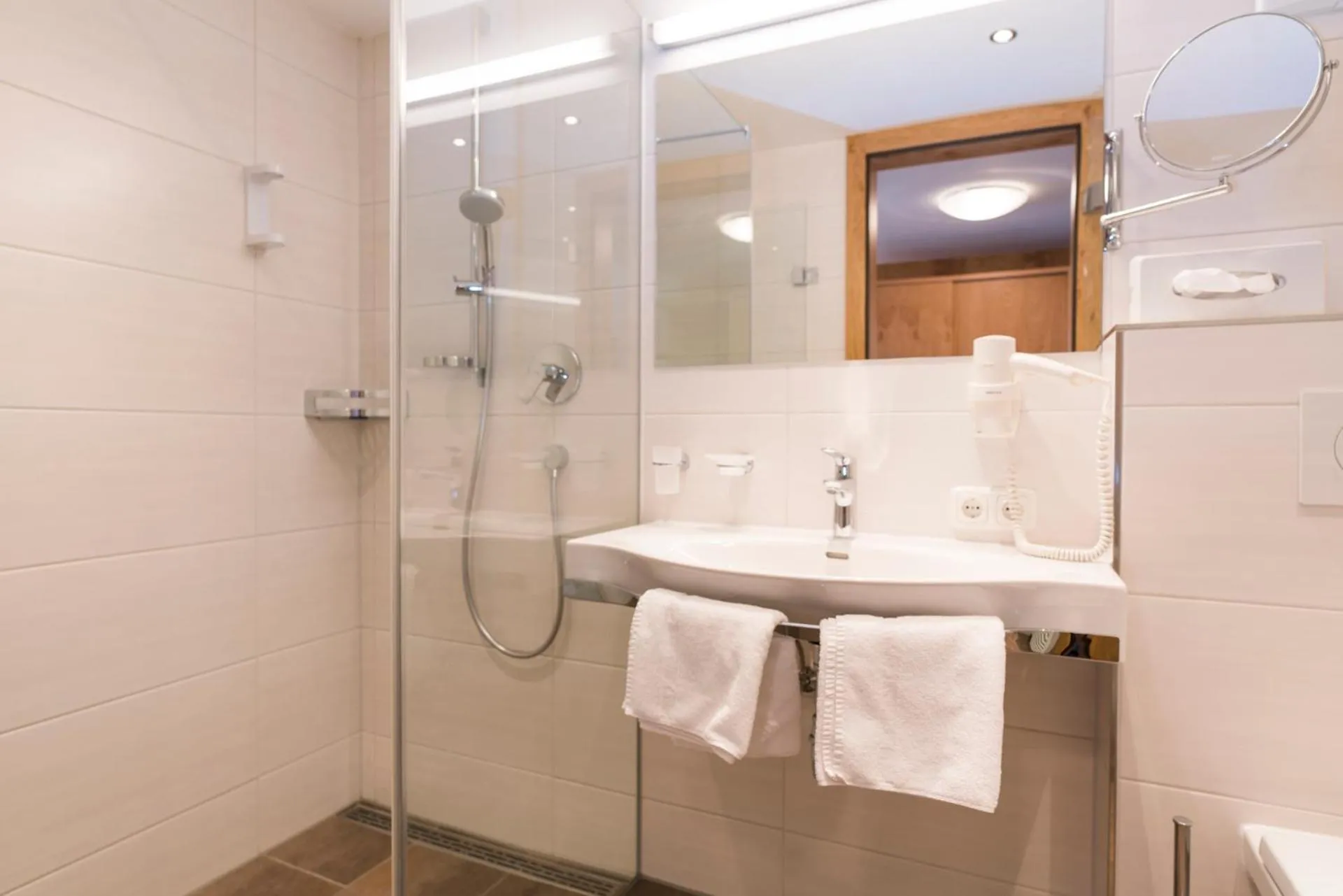 Shower in Bergsporthotel Antonie