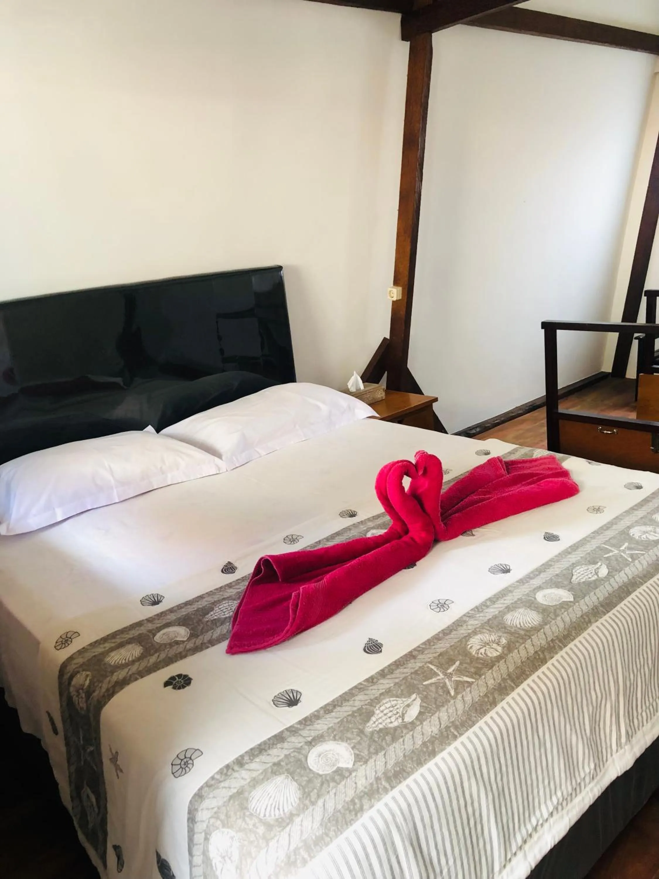 Bed in Padangbai Beach inn