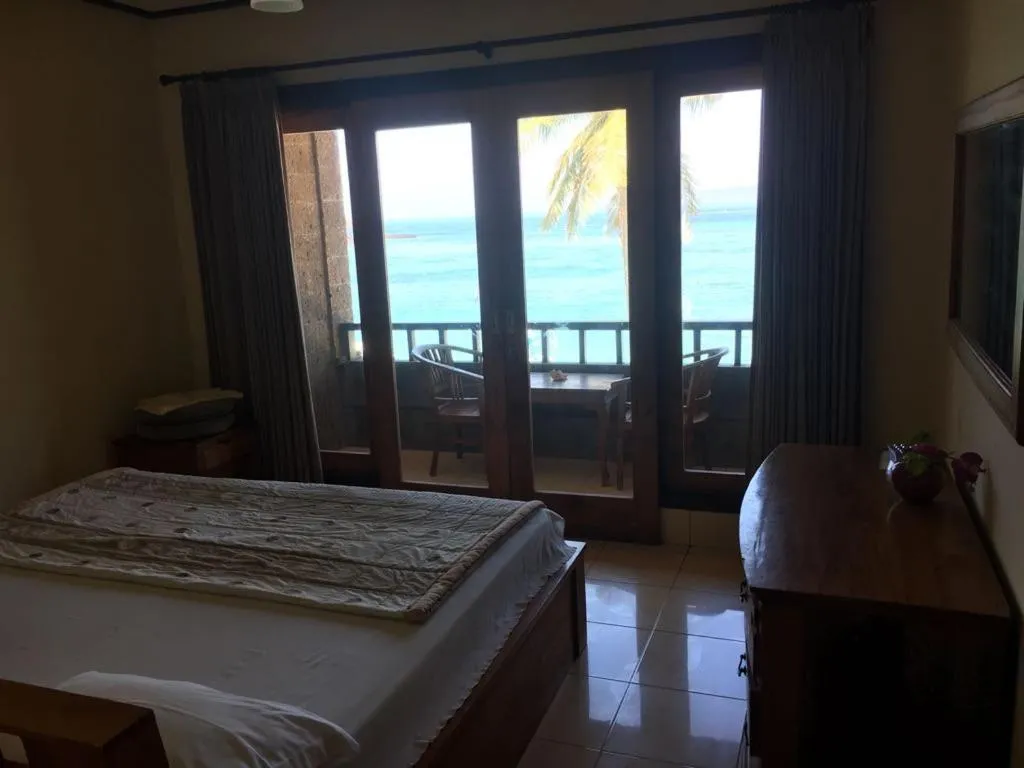 Bed in Padangbai Beach inn