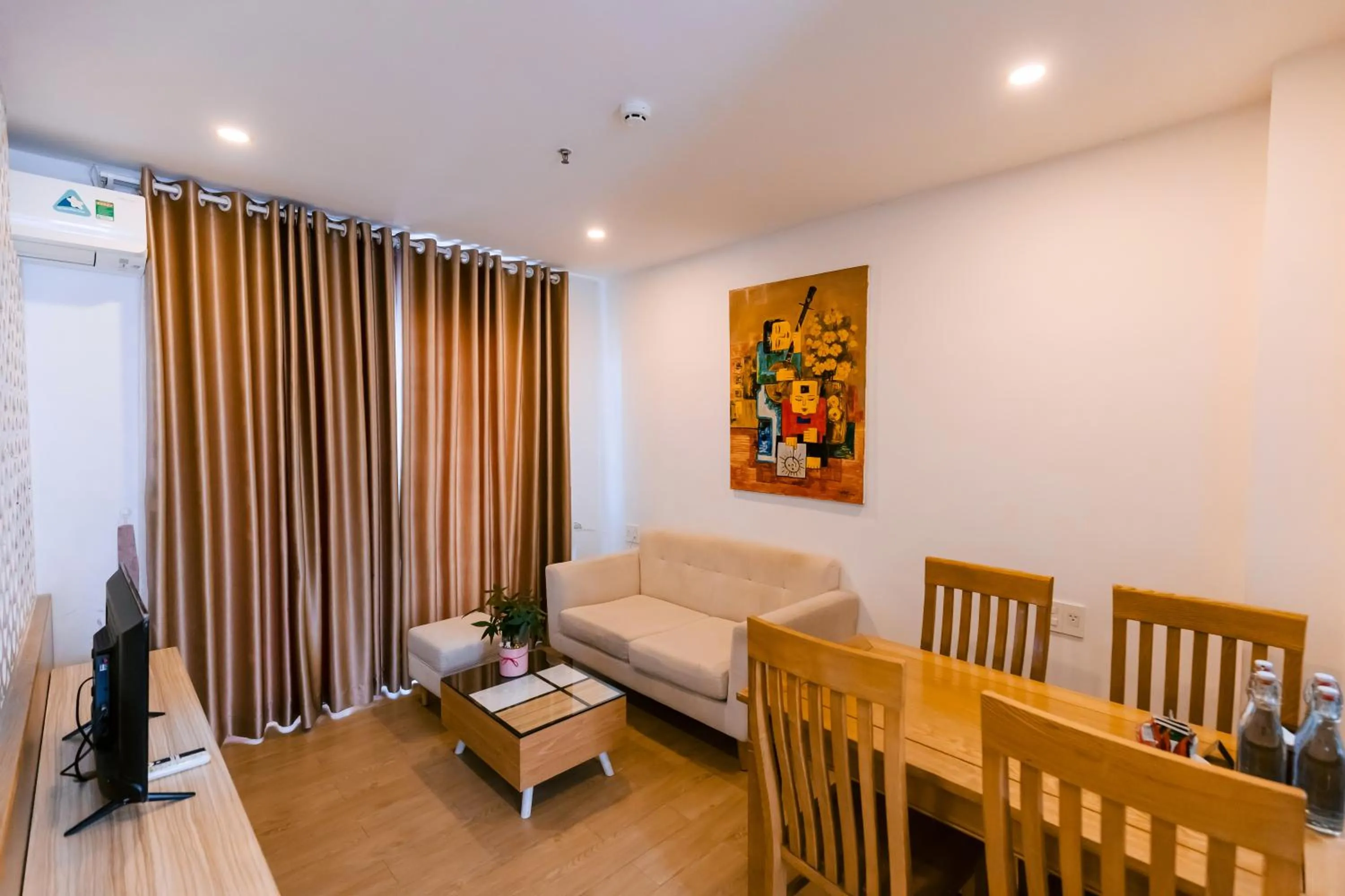 Living room in Gardenia Hue Hotel