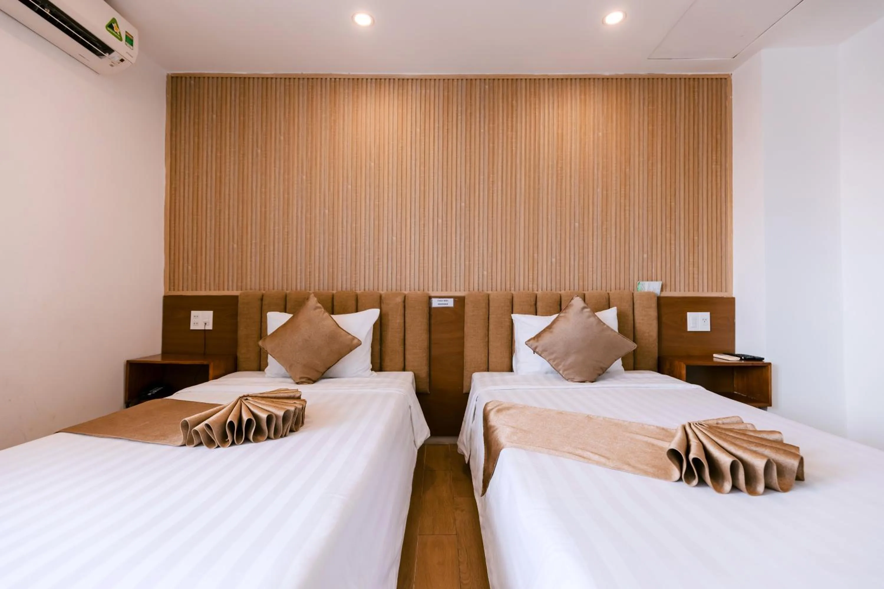 Bed in Gardenia Hue Hotel