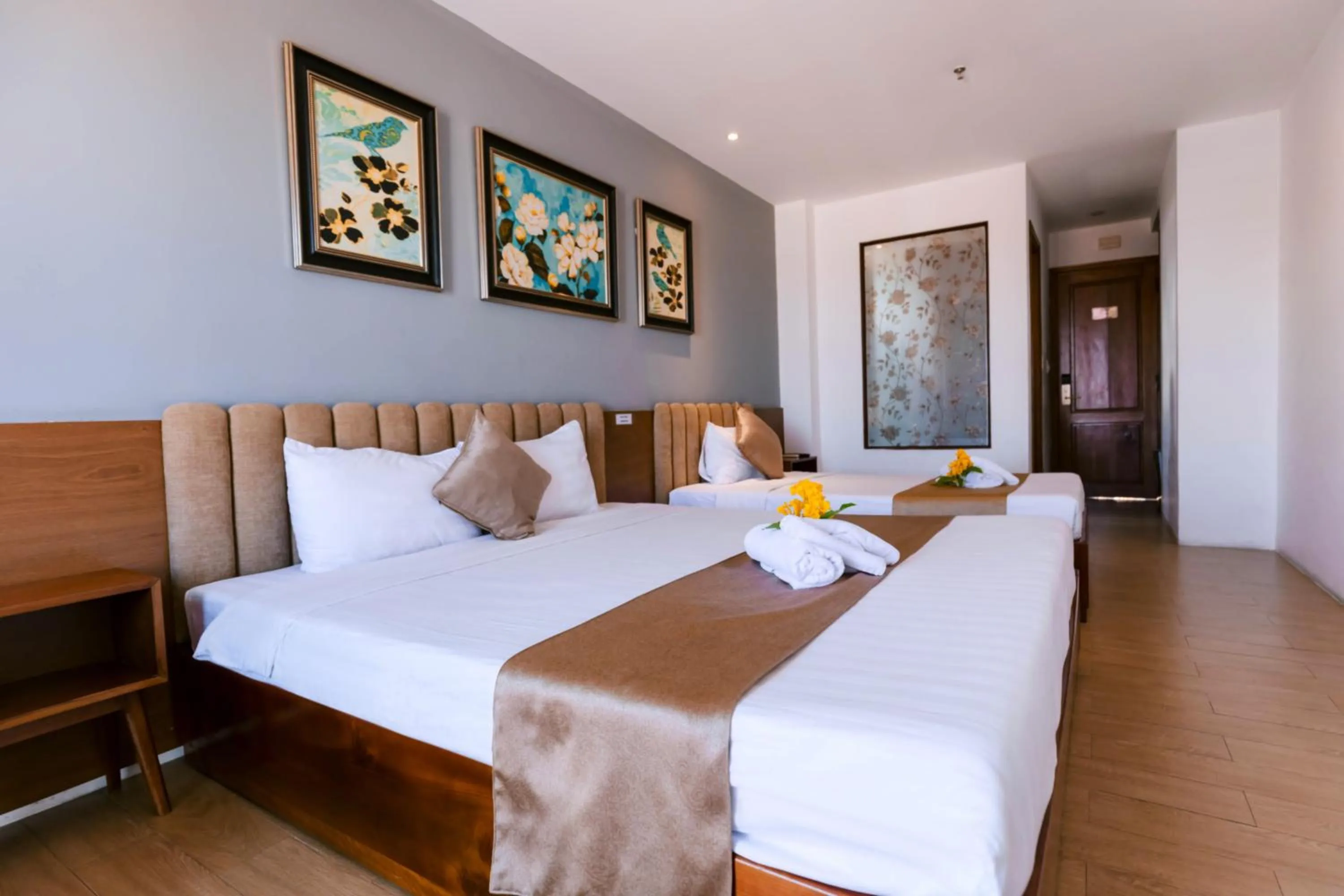 Bedroom, Bed in Gardenia Hue Hotel