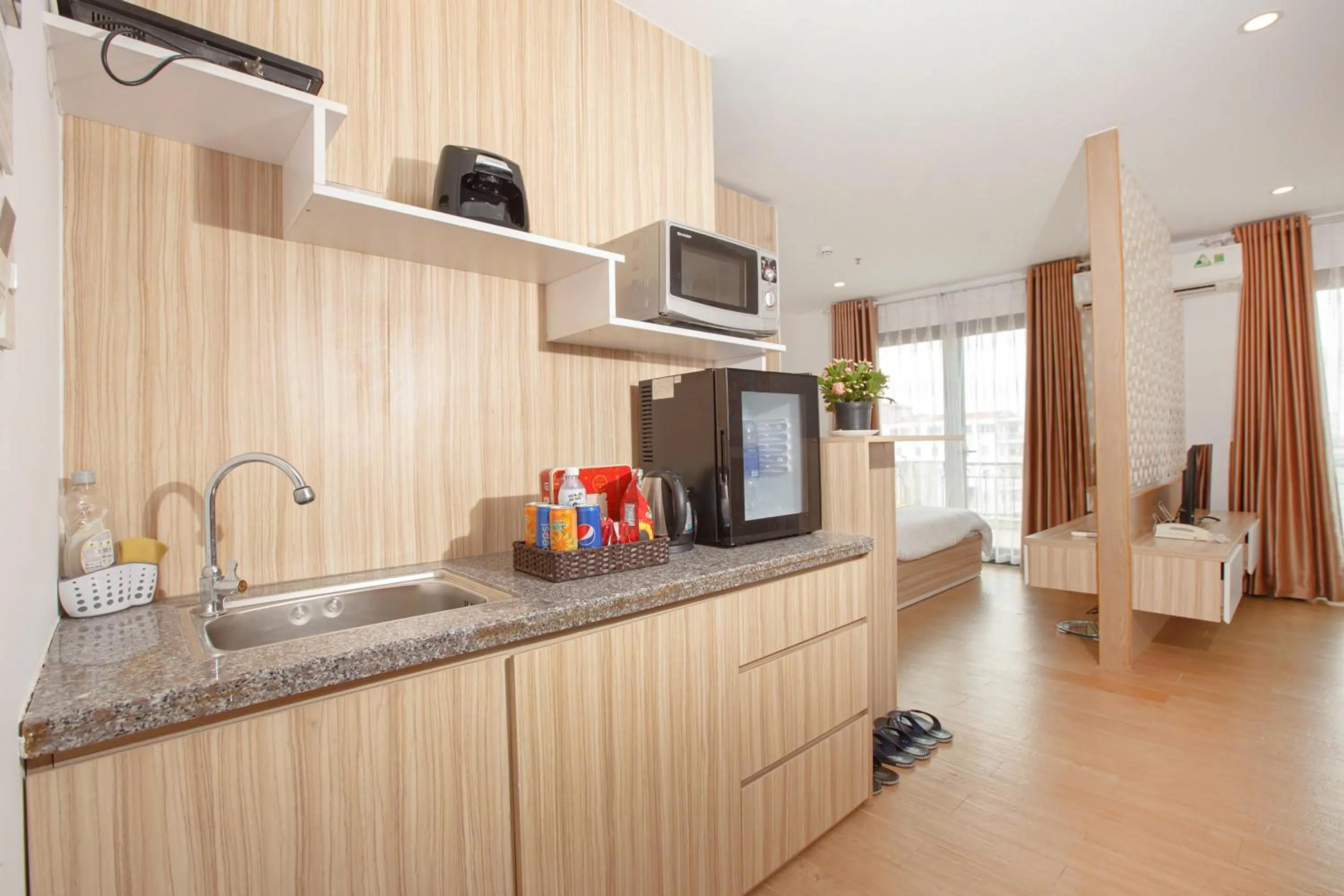 Kitchen or kitchenette in Gardenia Hue Hotel