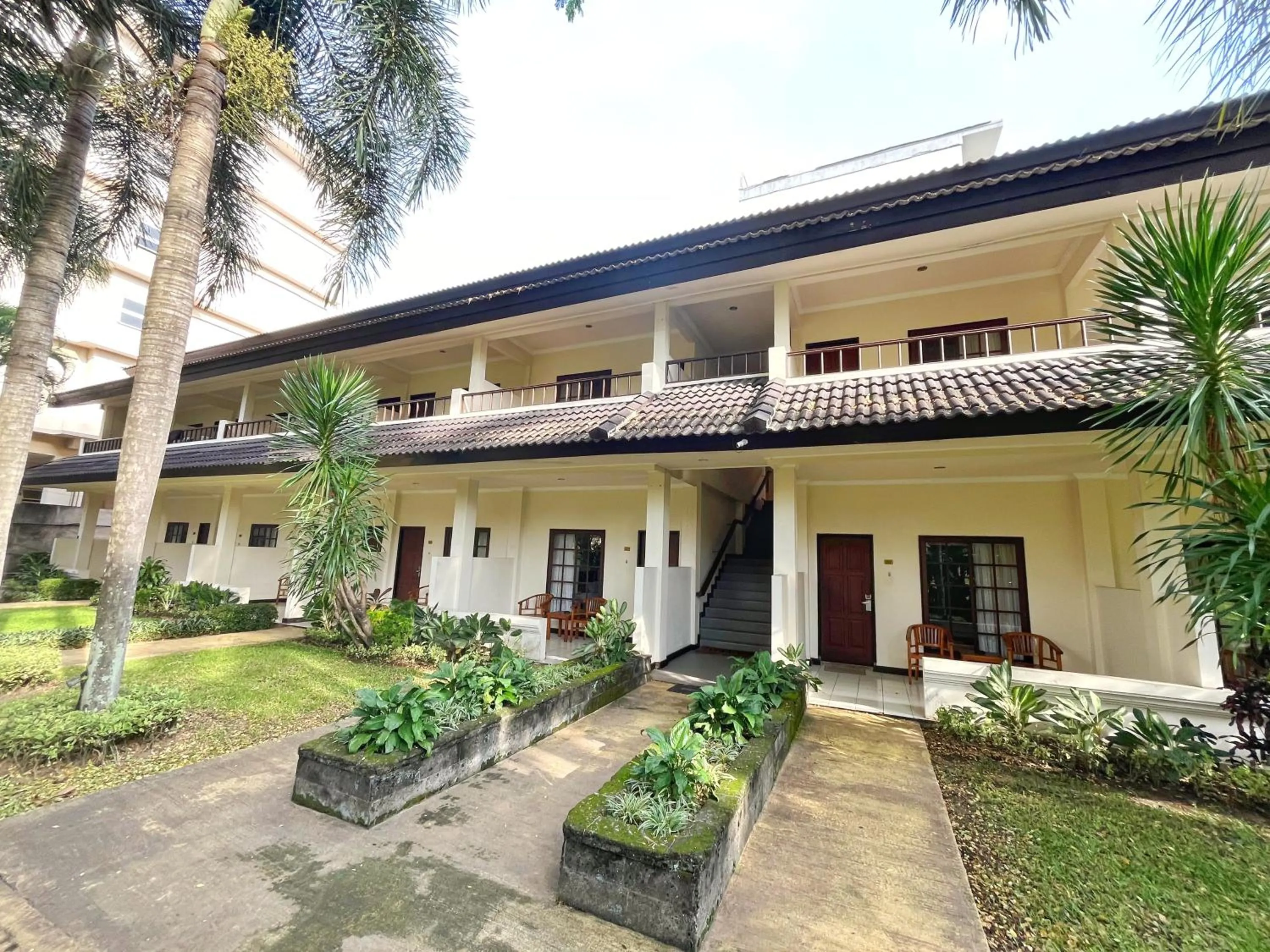Property building in Lombok Garden Hotel