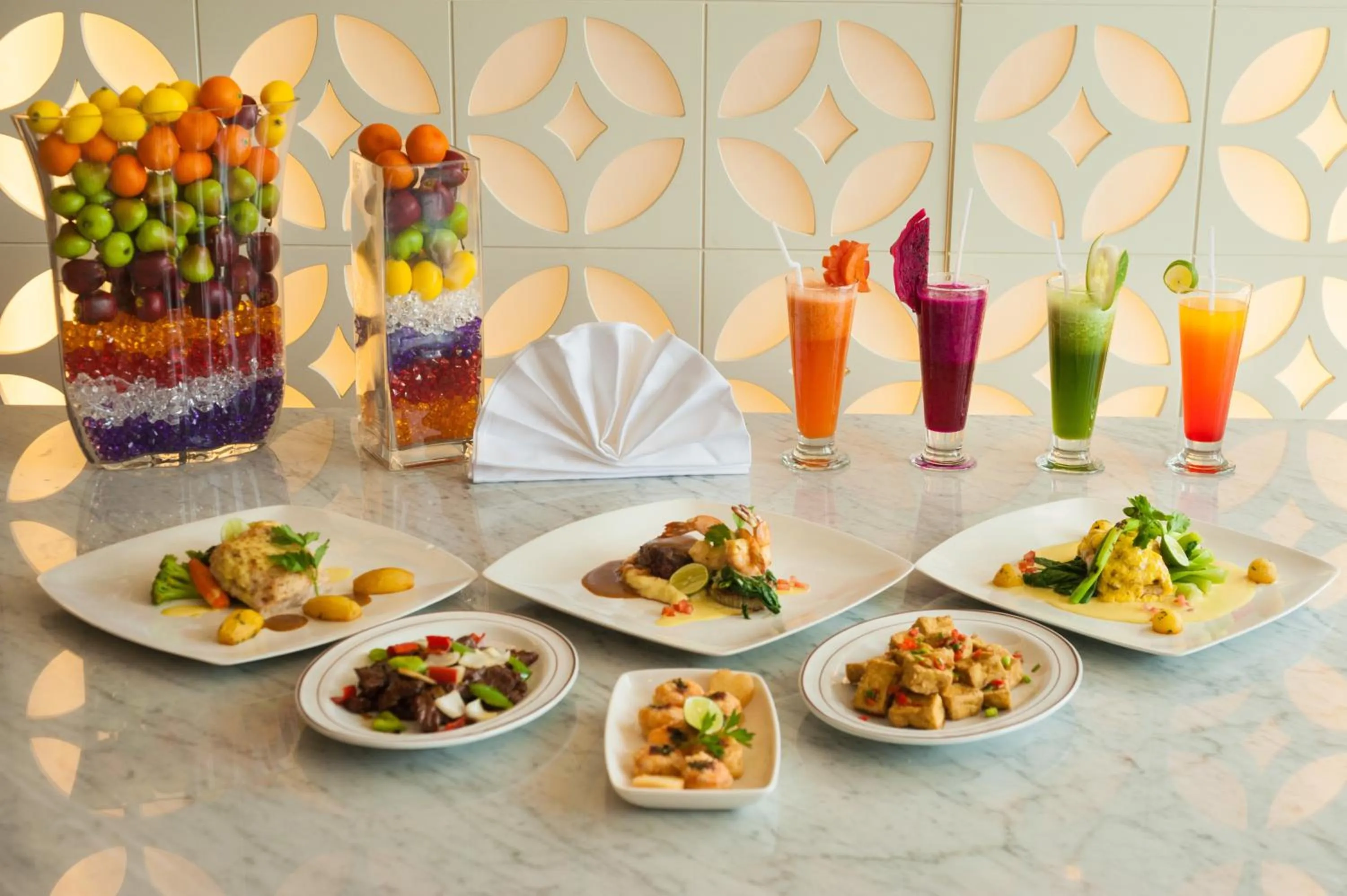 Food in Lombok Raya Hotel