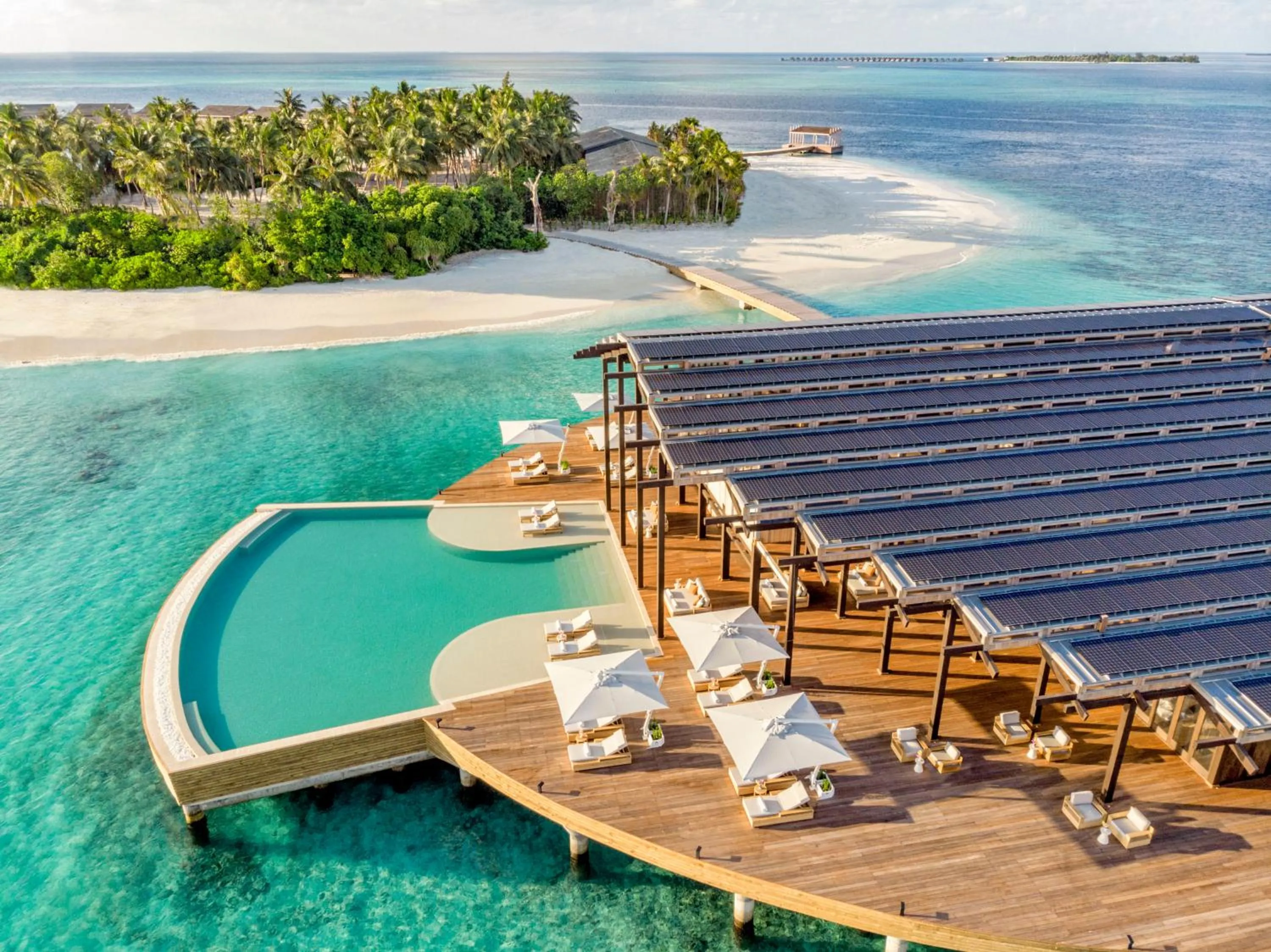 Bird's eye view in Kudadoo Maldives Private Island – Luxury All inclusive