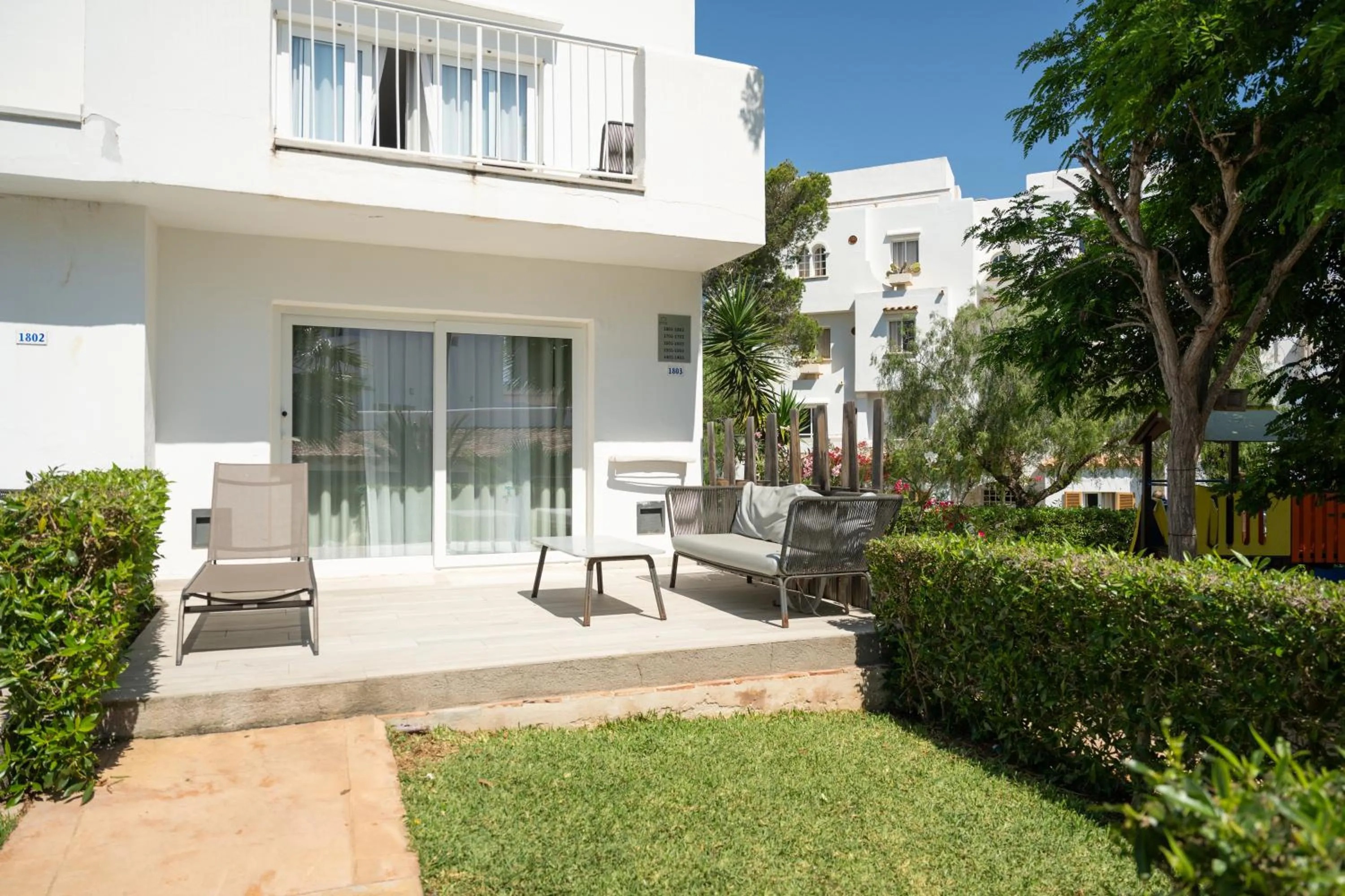 Patio in Hotel Club Es Talaial