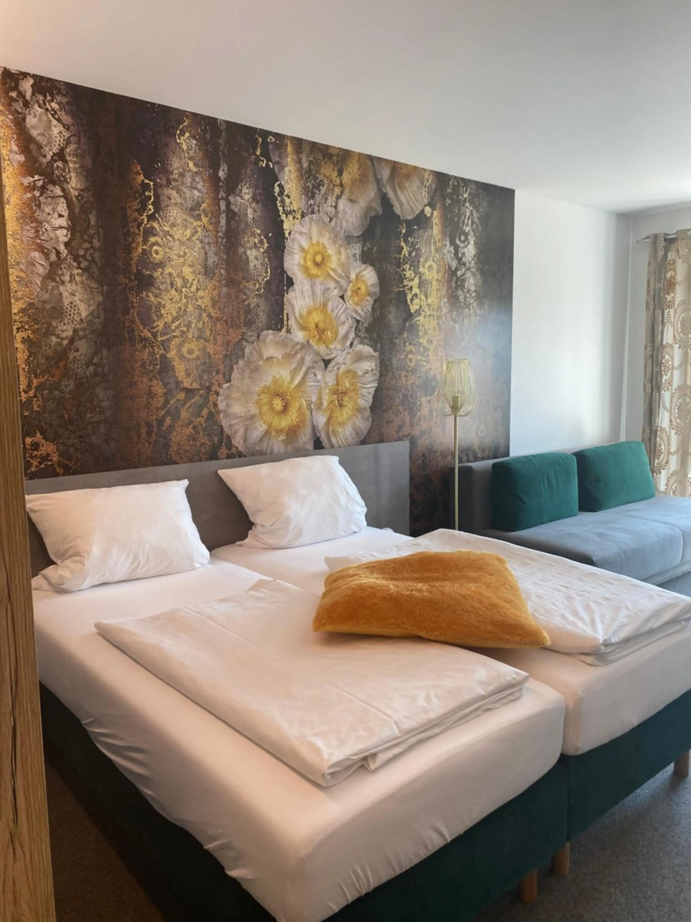 Photo of the whole room, Bed in Hotel Villa Toskana