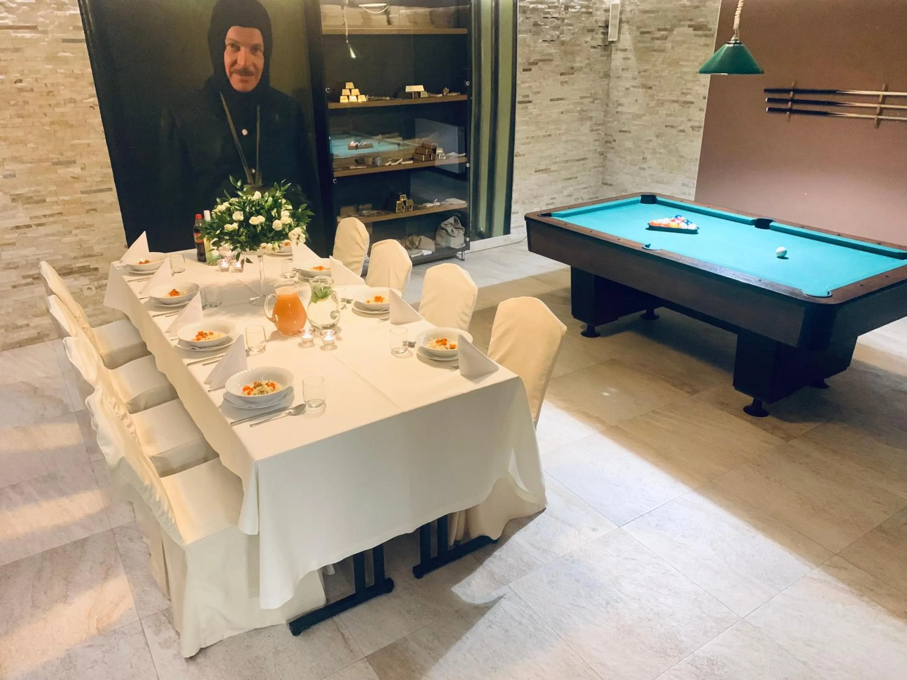 Property building in Hotel Vabank