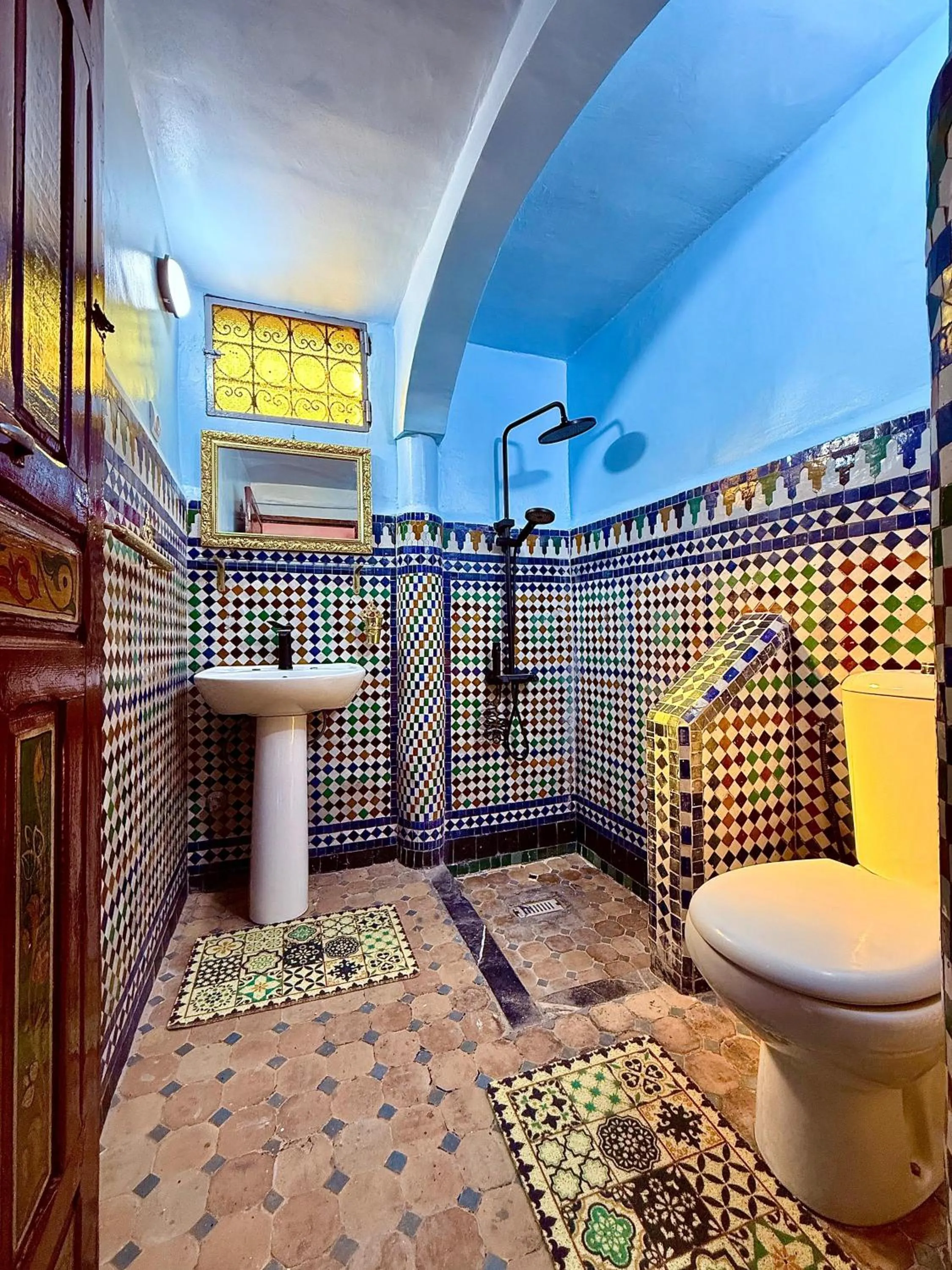 Toilet in Riad DAR FES