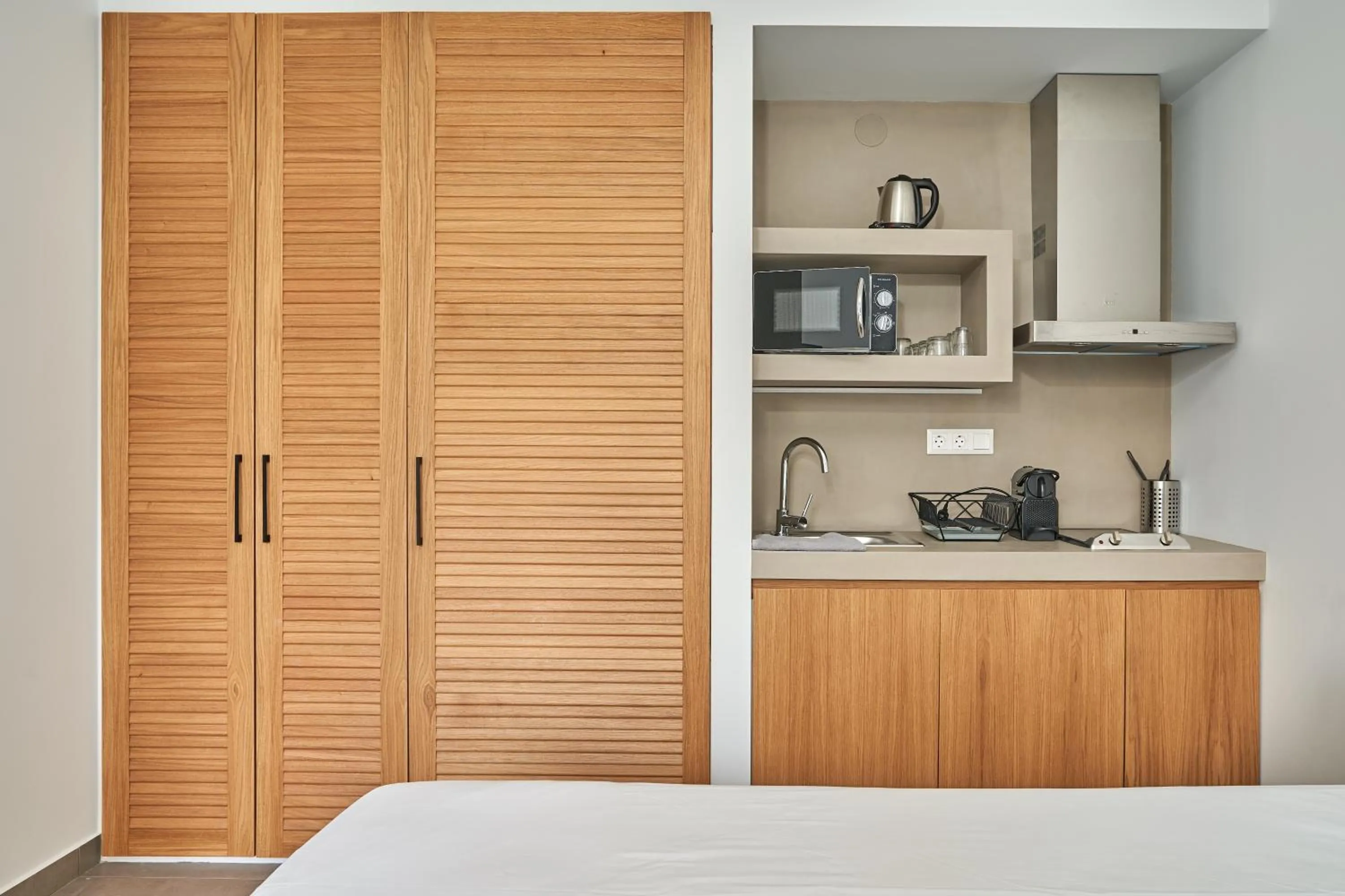 Coffee/tea facilities in Mougre studios