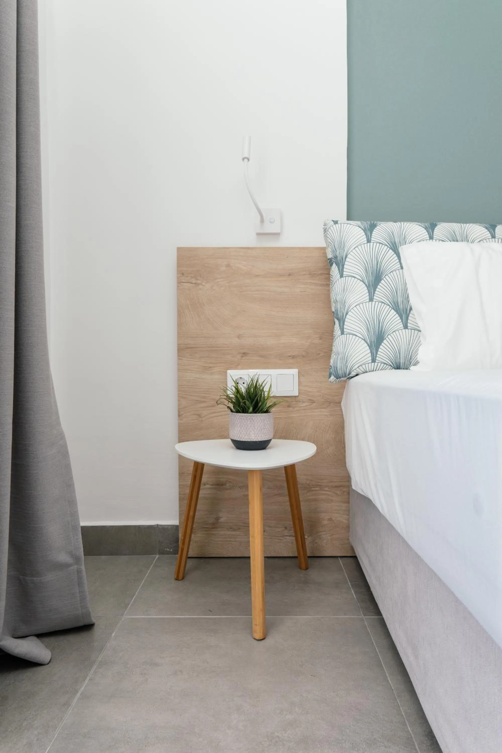 Bed in Mougre studios