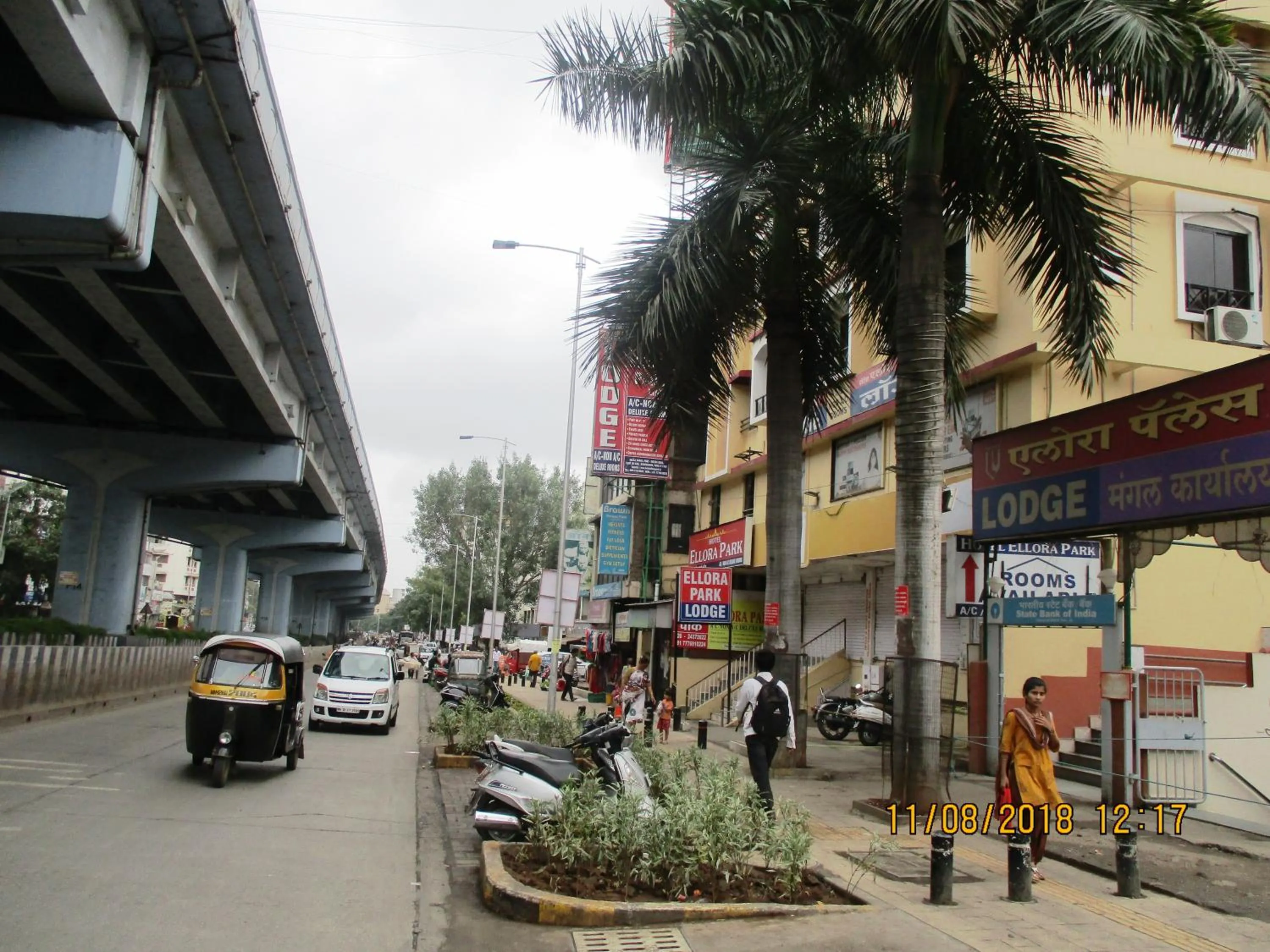 Property building in Hotel Ellora Park