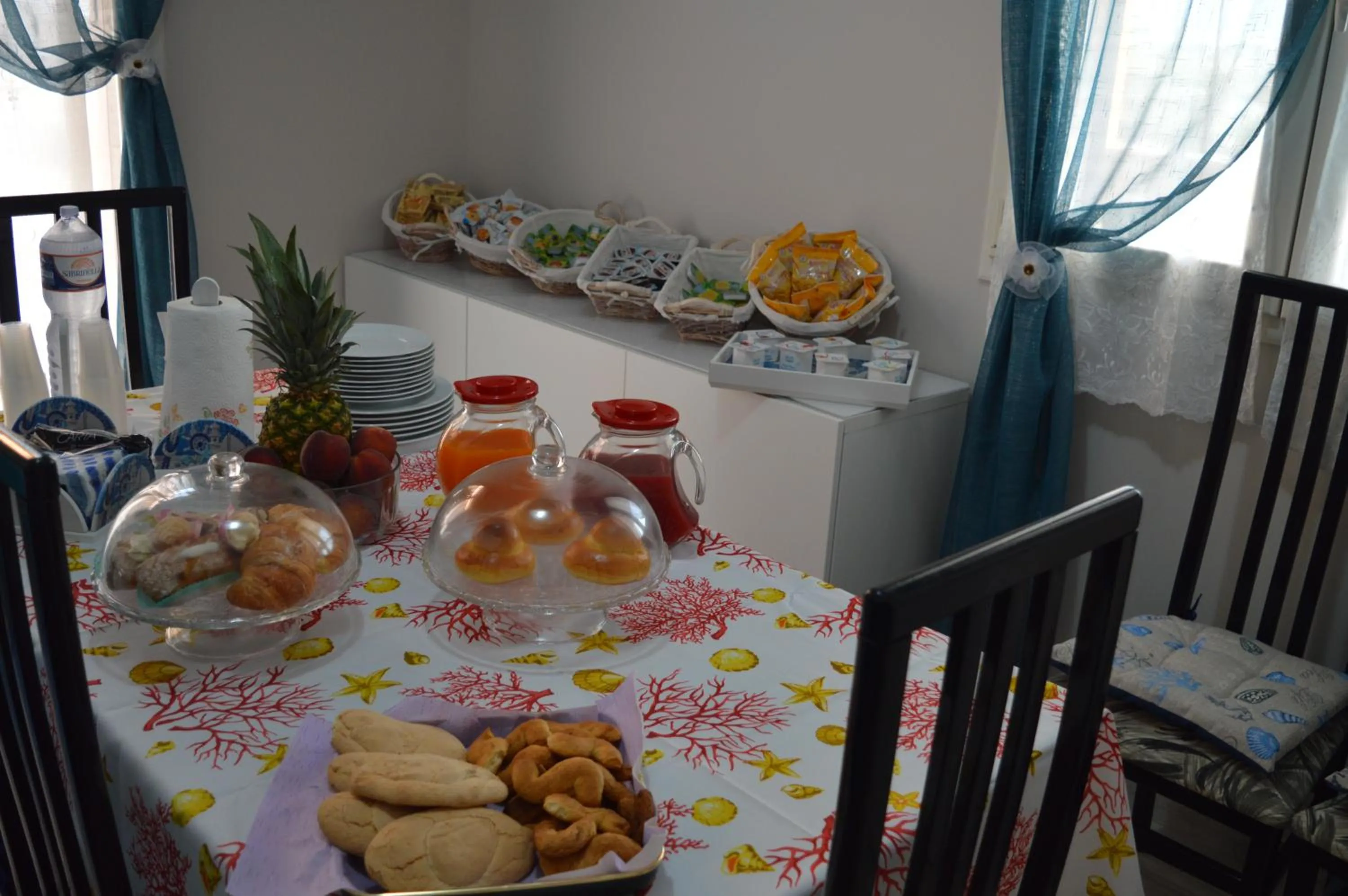 Breakfast in Carrubella Santa Zita