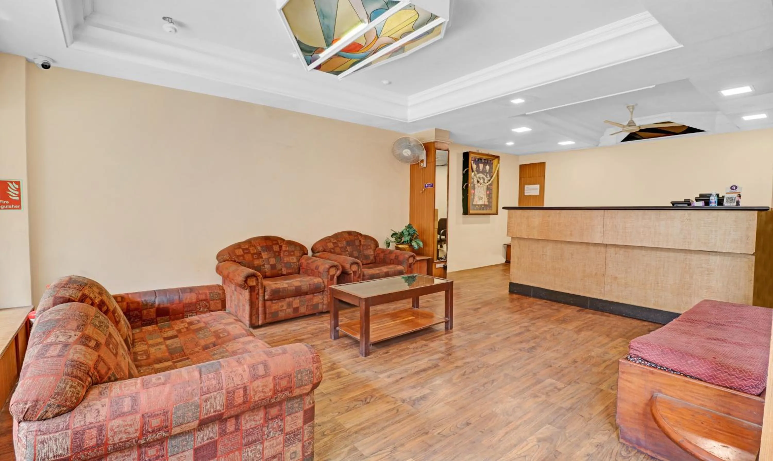 Seating area in Treebo Surya Yatri Niwas