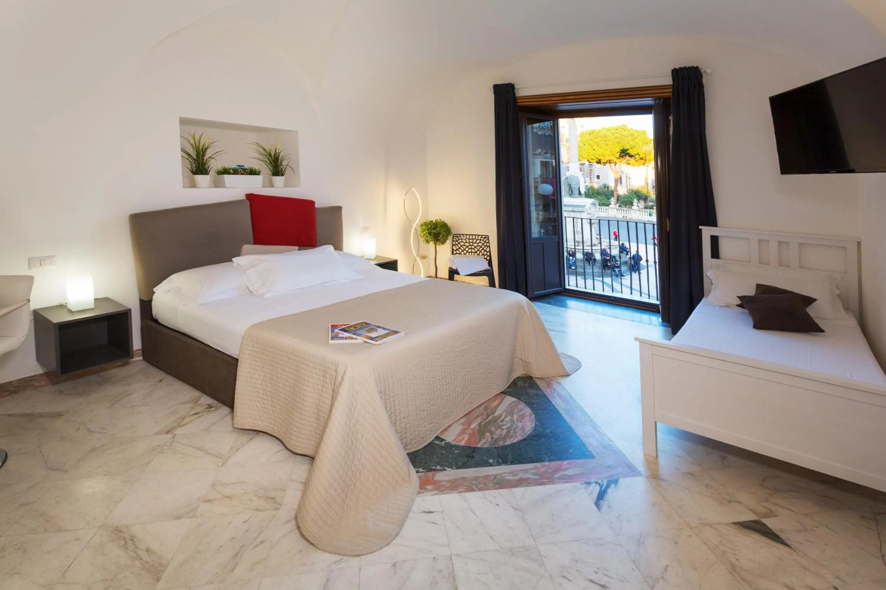 Other, Bed in Le Suites Del Duomo House