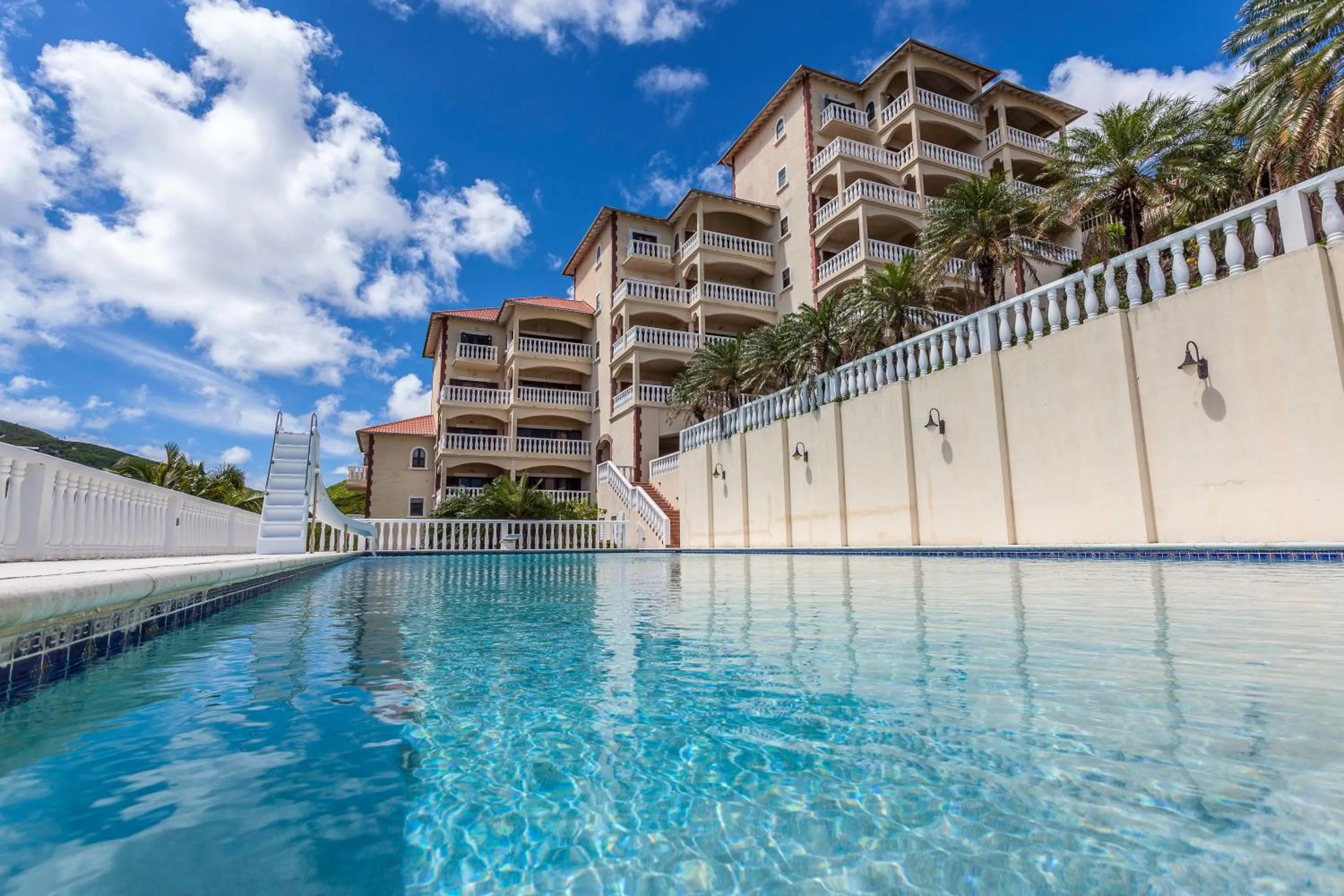 Swimming pool in Princess Heights Luxury Condo Hotel