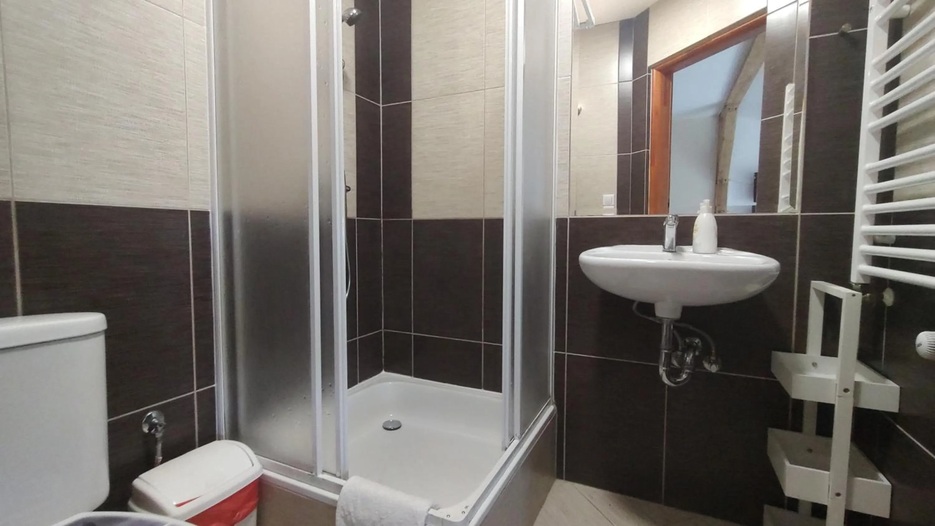 Bathroom in Słoneczny Dom pokoje i apartament na wynajem