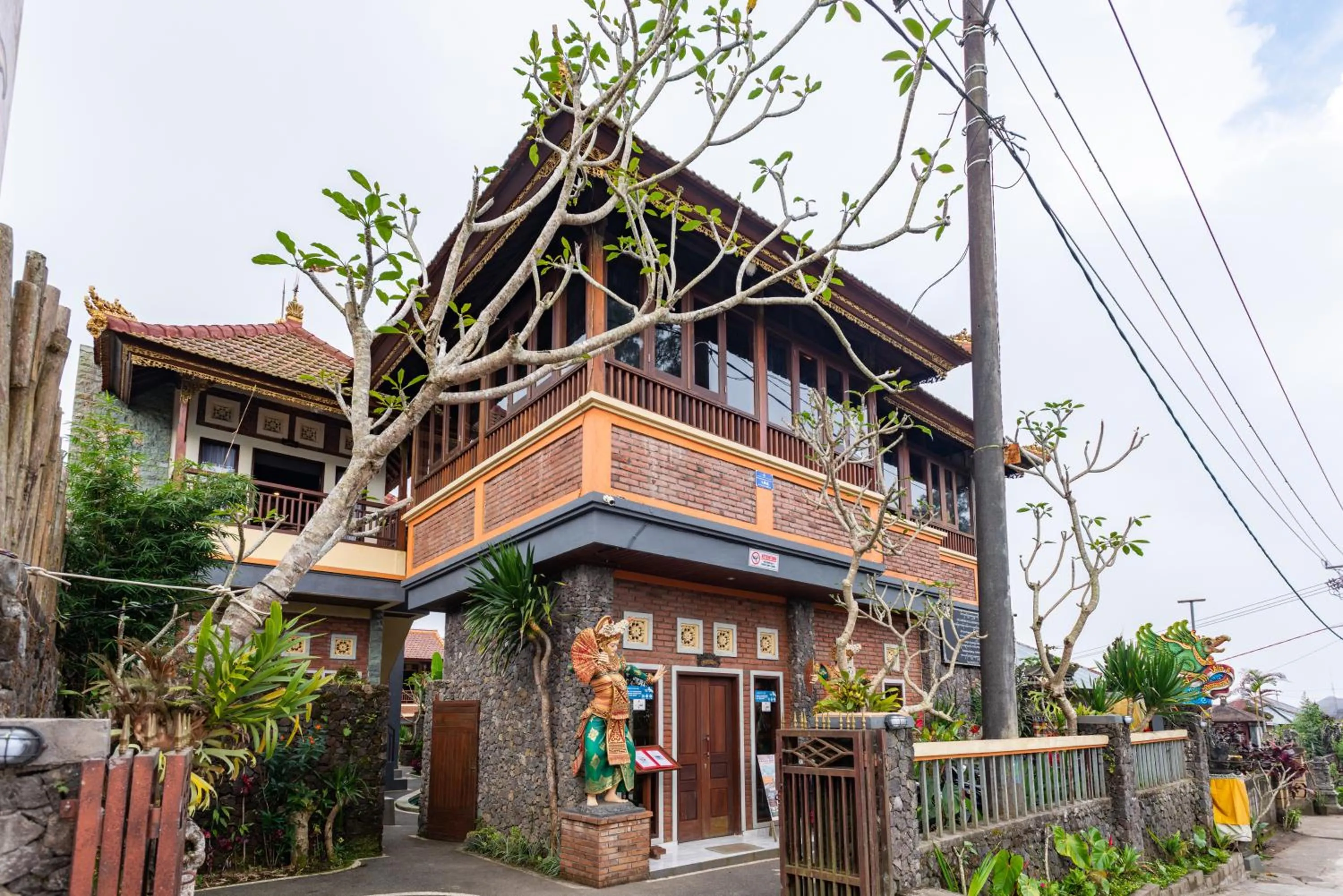 Property building in The Garuda Villa and Restaurant