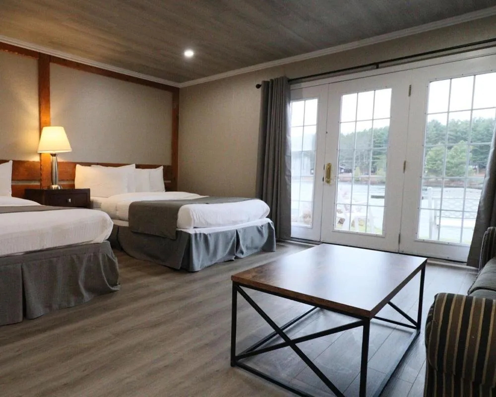 Bed in Algonquin Lakeside Inn