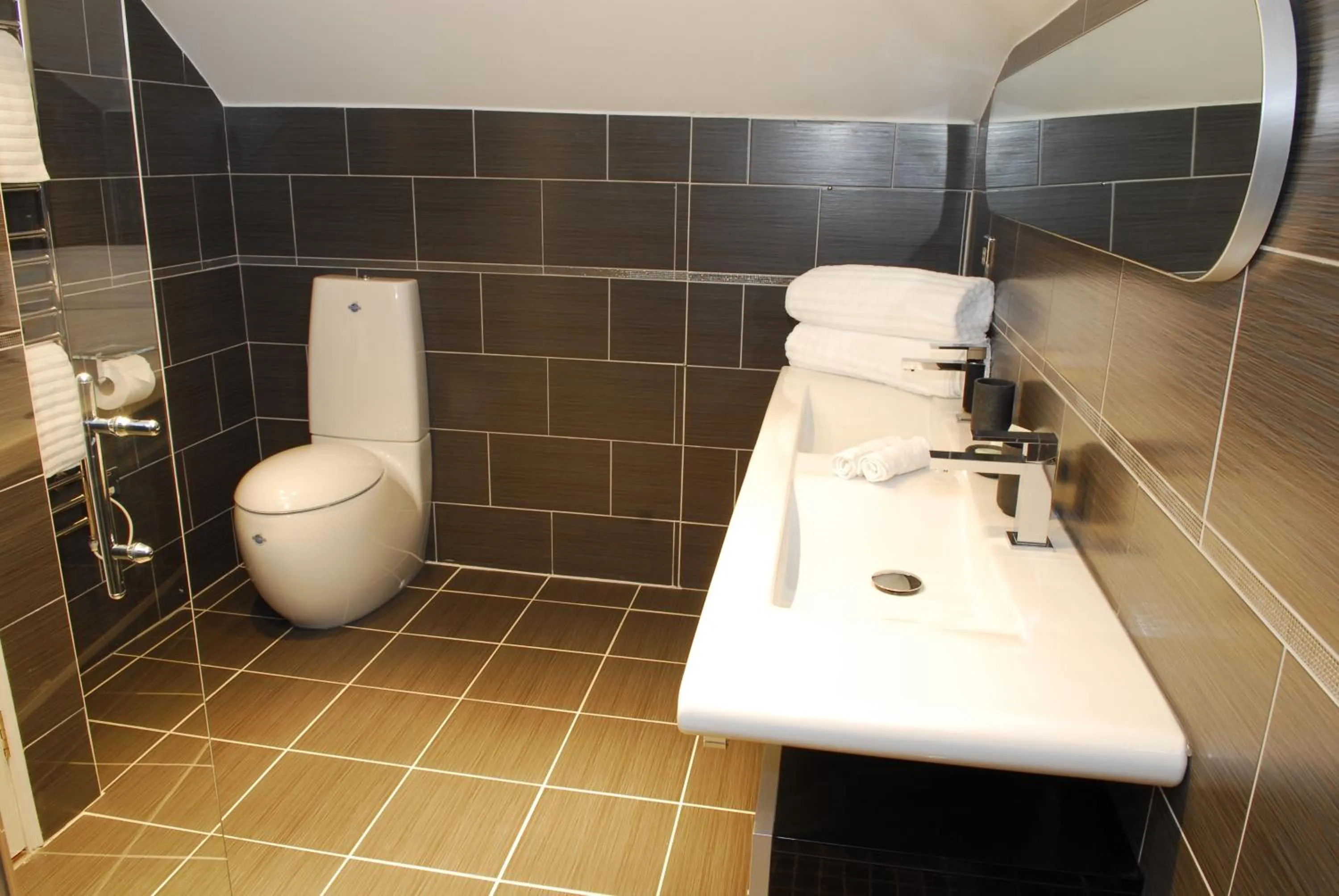 Bathroom in The Clarence Boutique Rooms