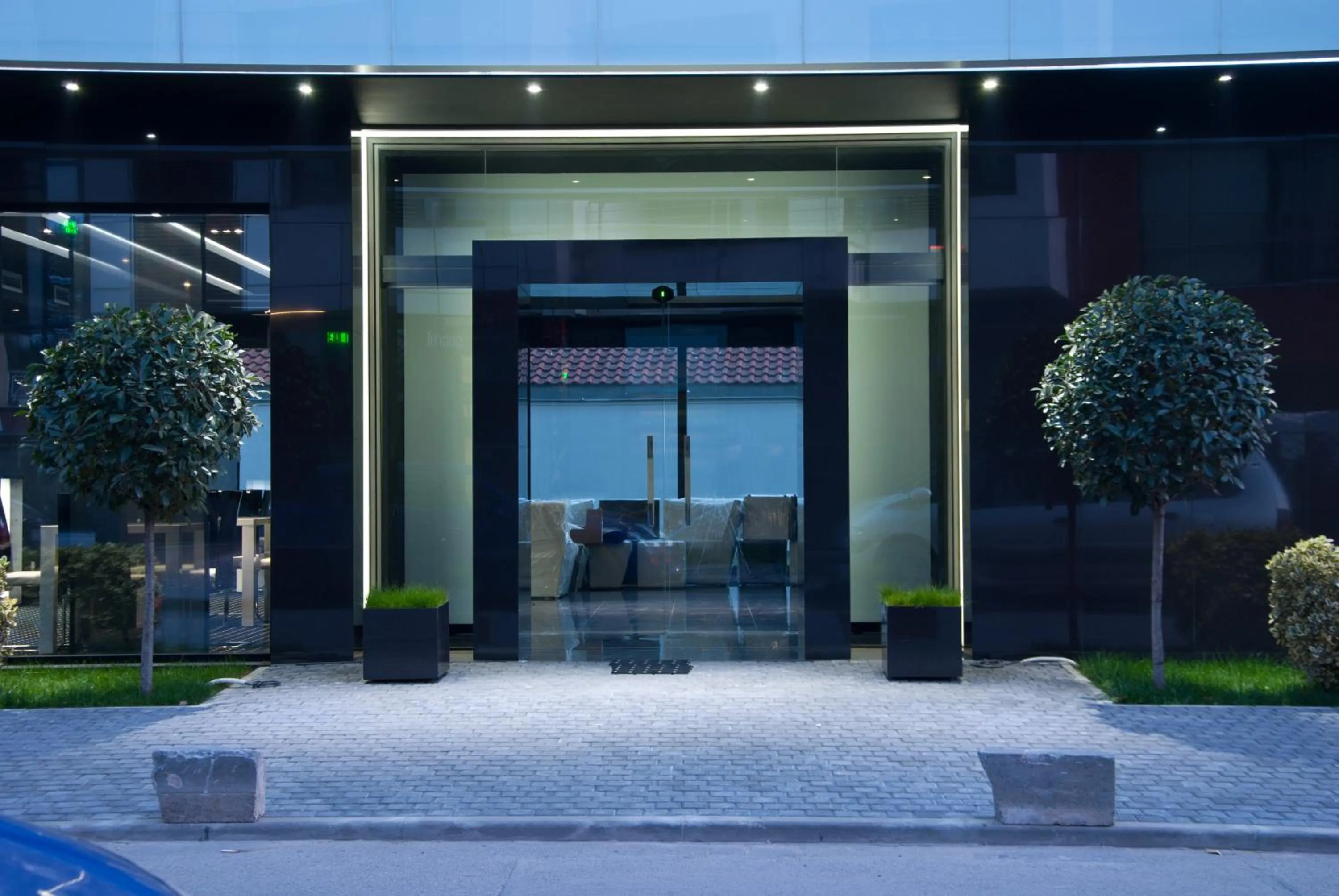 Facade/entrance in Hotel Fashion - Free Parking