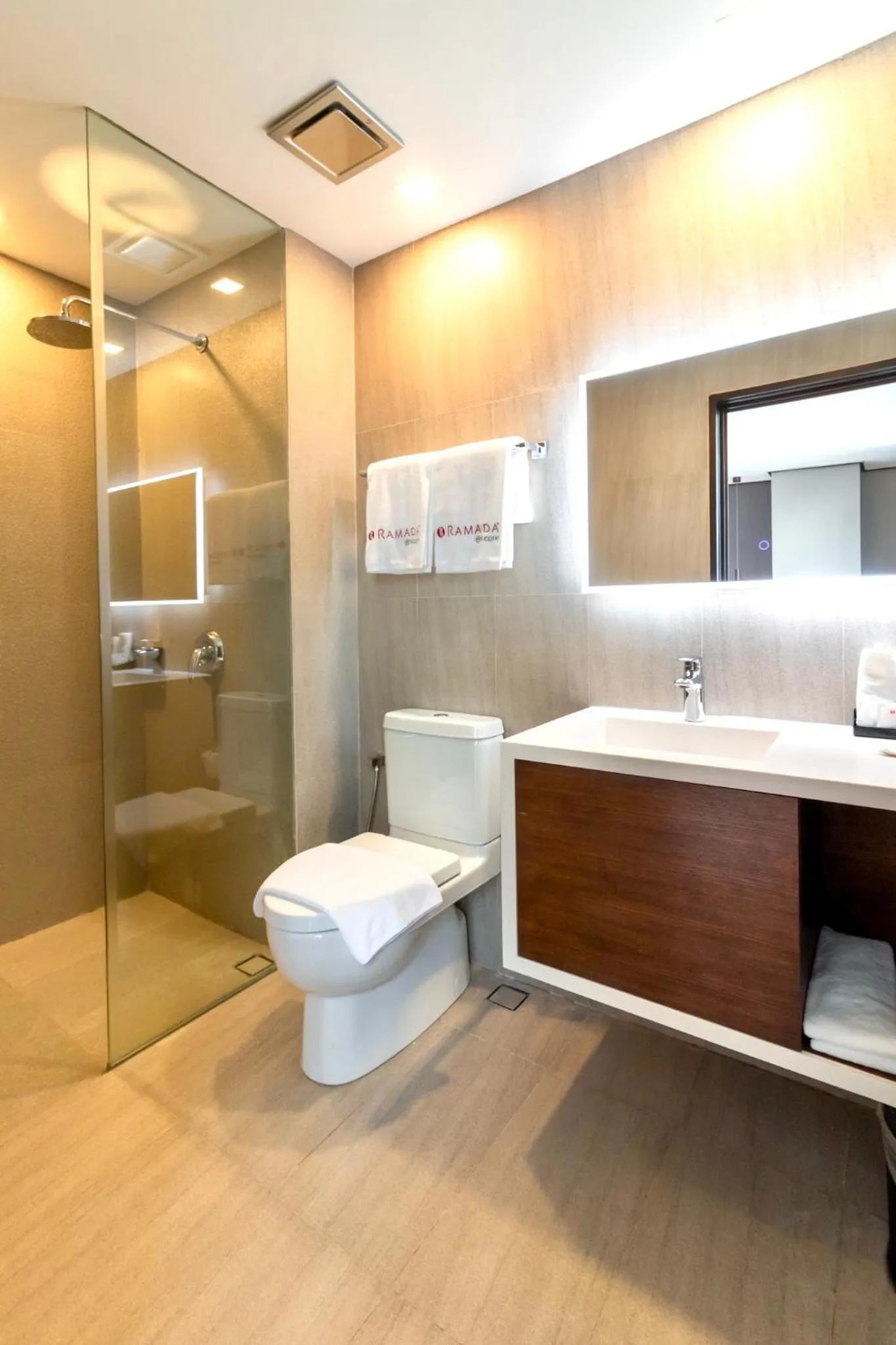 Ramada Encore by Wyndham Makati