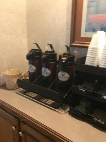 Lobby or reception in Ambassador Inn